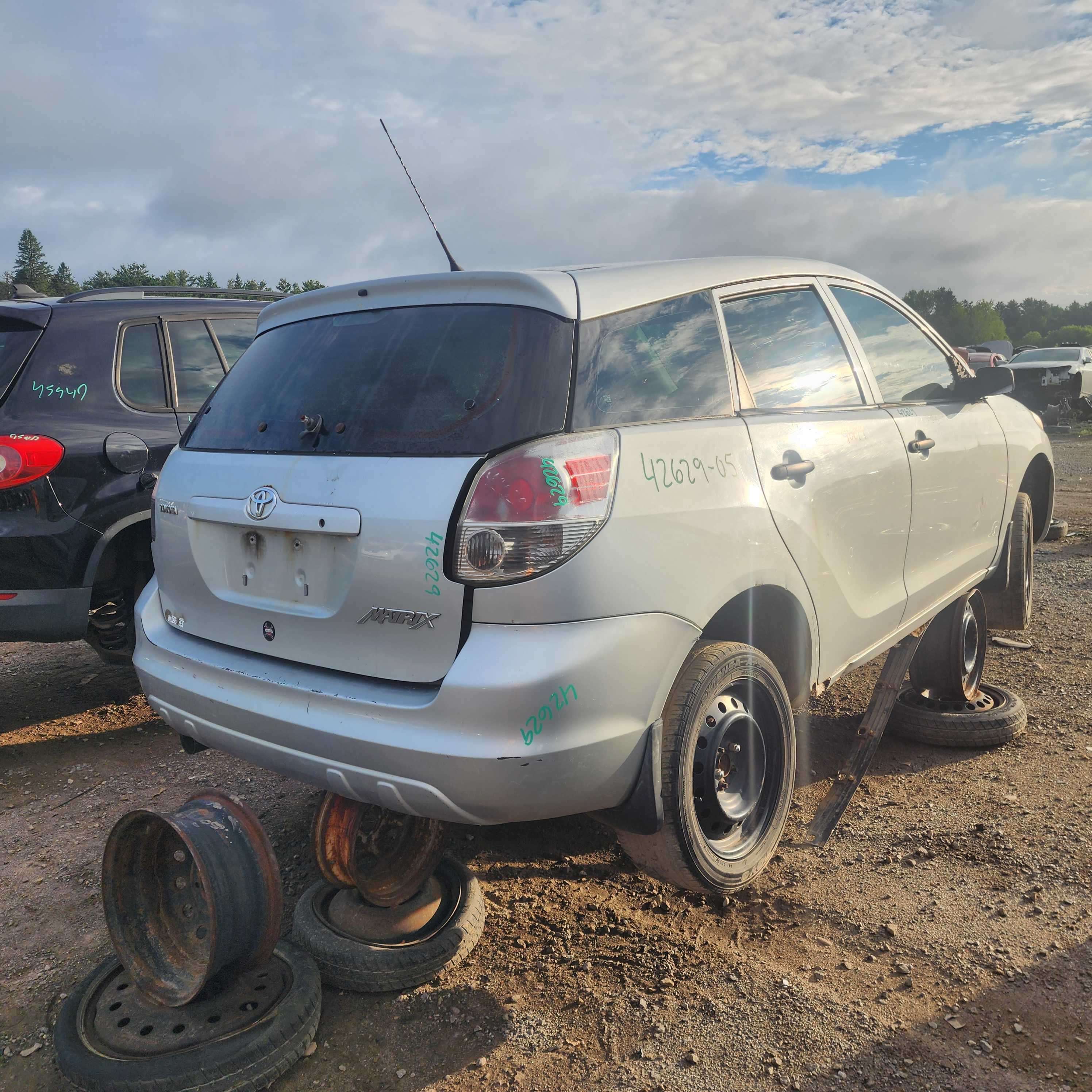 TOYOTA MATRIX 2005