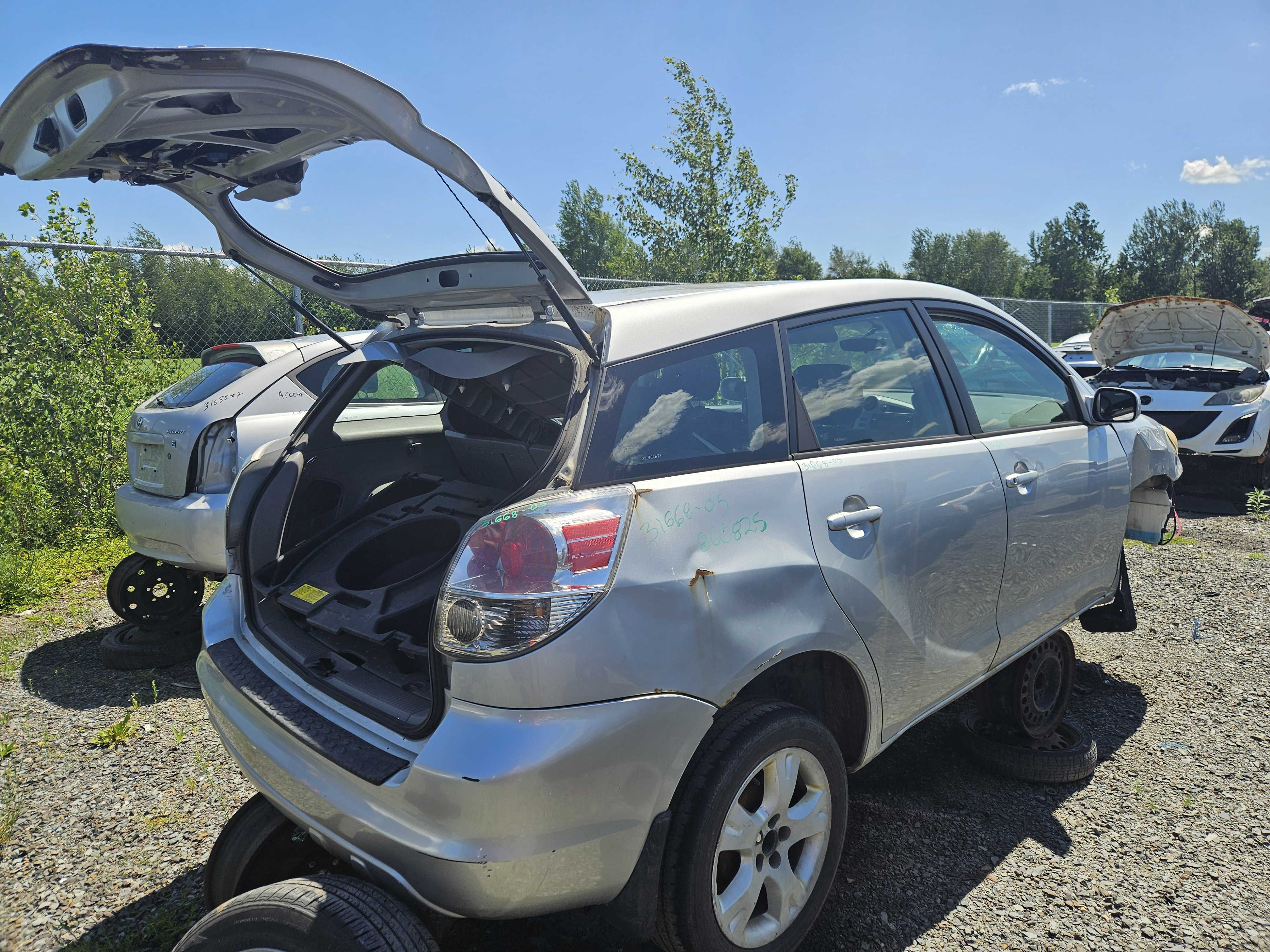 TOYOTA MATRIX 2005