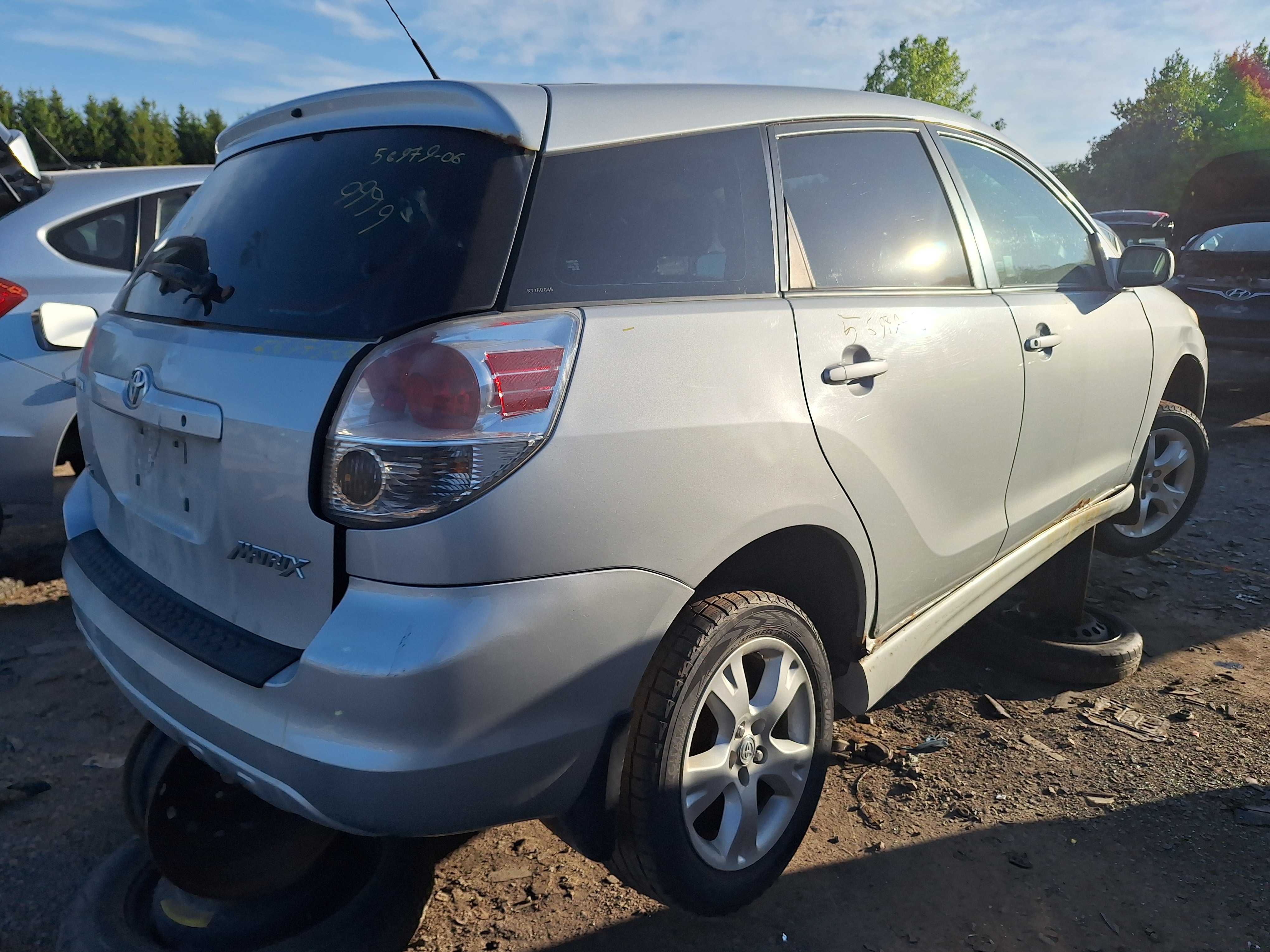 TOYOTA MATRIX 2006