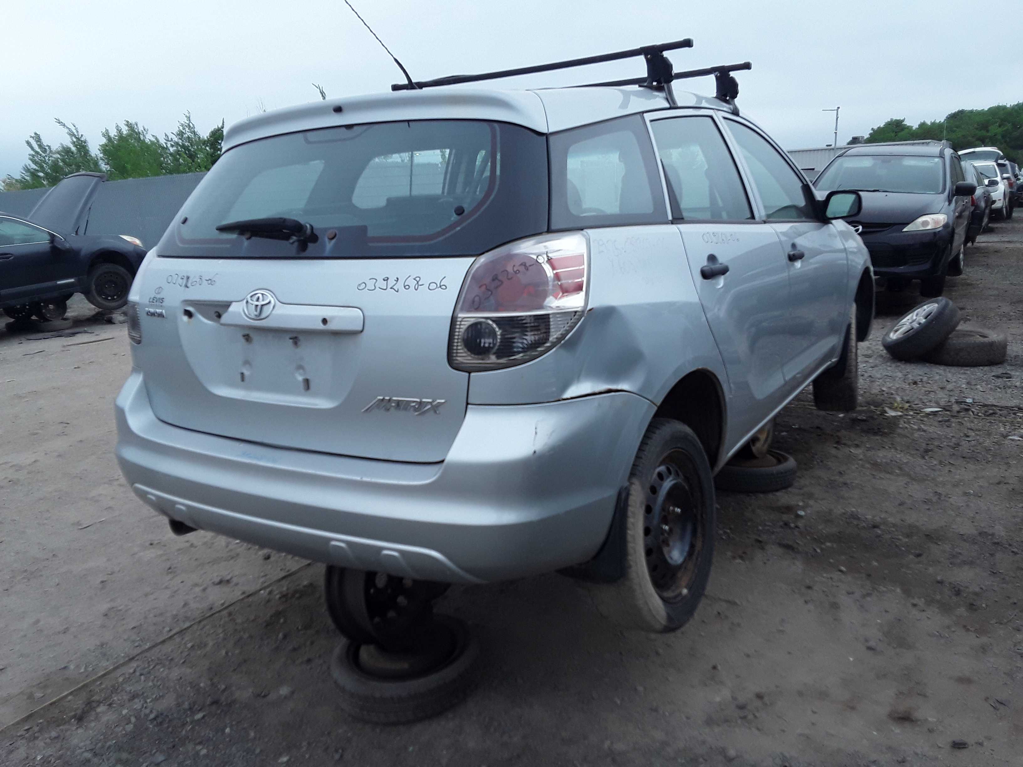 TOYOTA MATRIX 2006