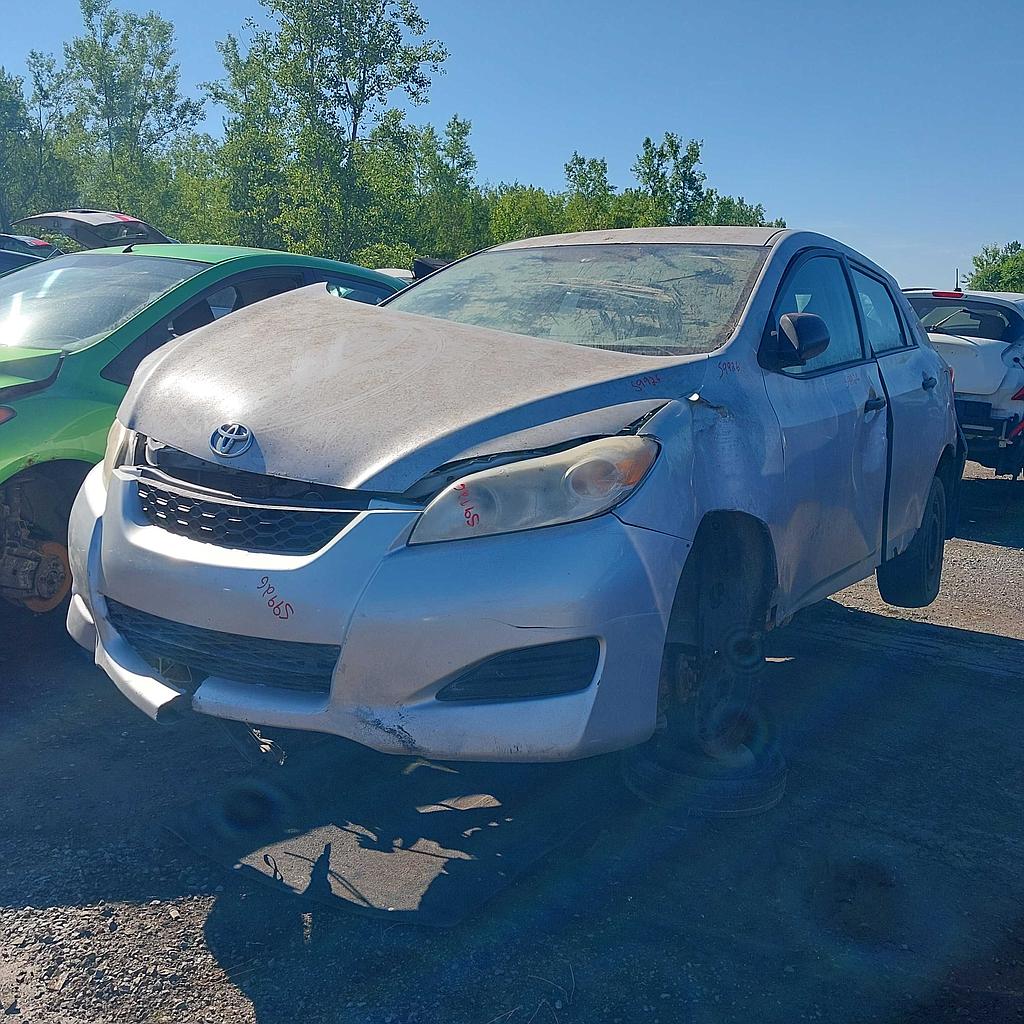 TOYOTA MATRIX 2010