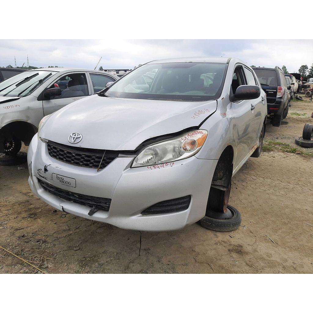 TOYOTA MATRIX 2010