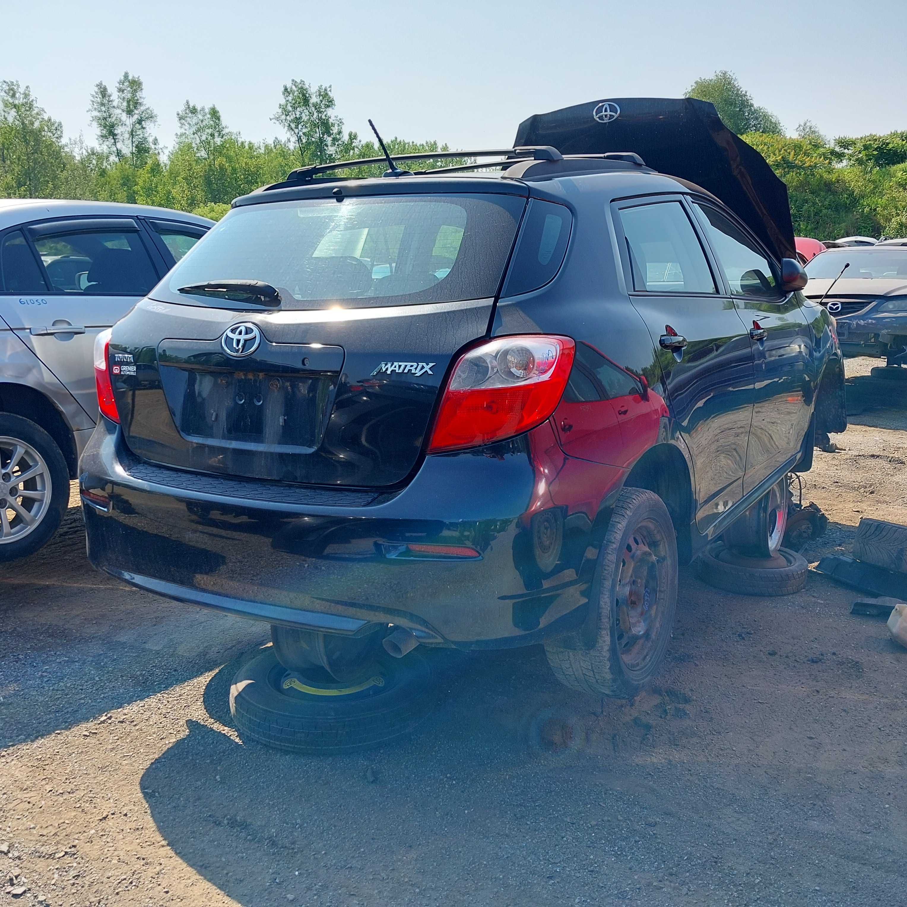 TOYOTA MATRIX 2010