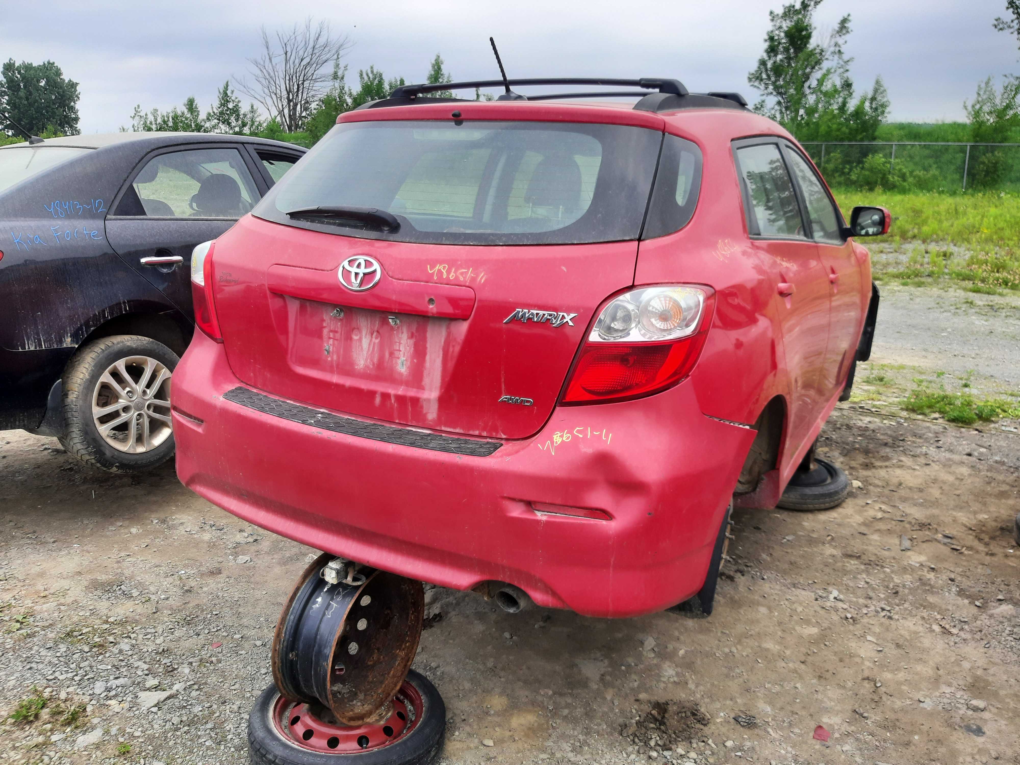 TOYOTA MATRIX 2011