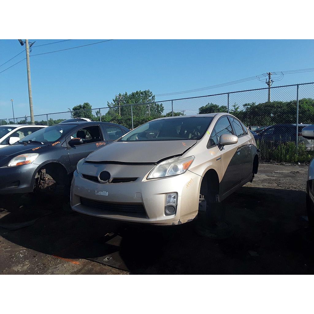 TOYOTA PRIUS 2010