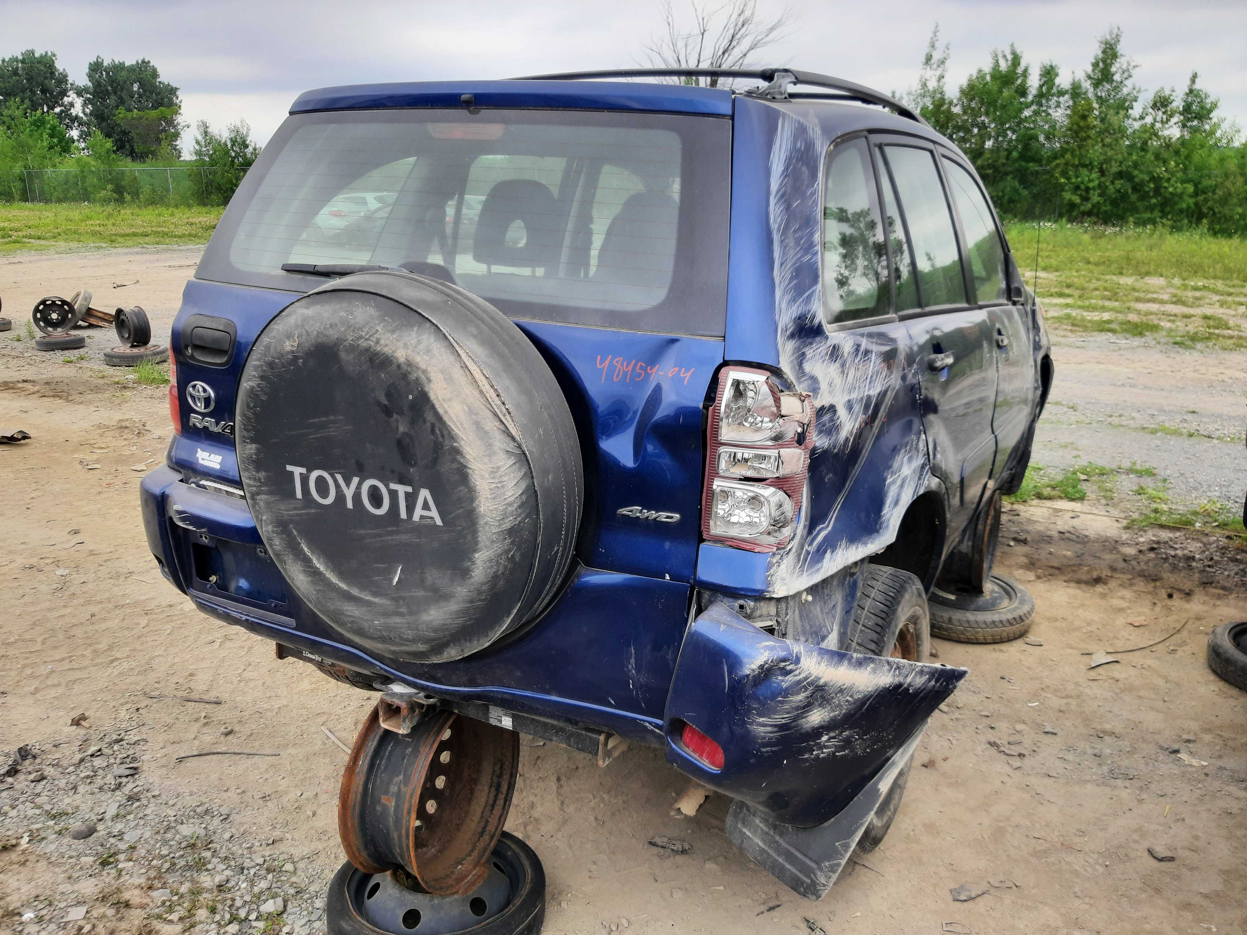TOYOTA RAV4 2004