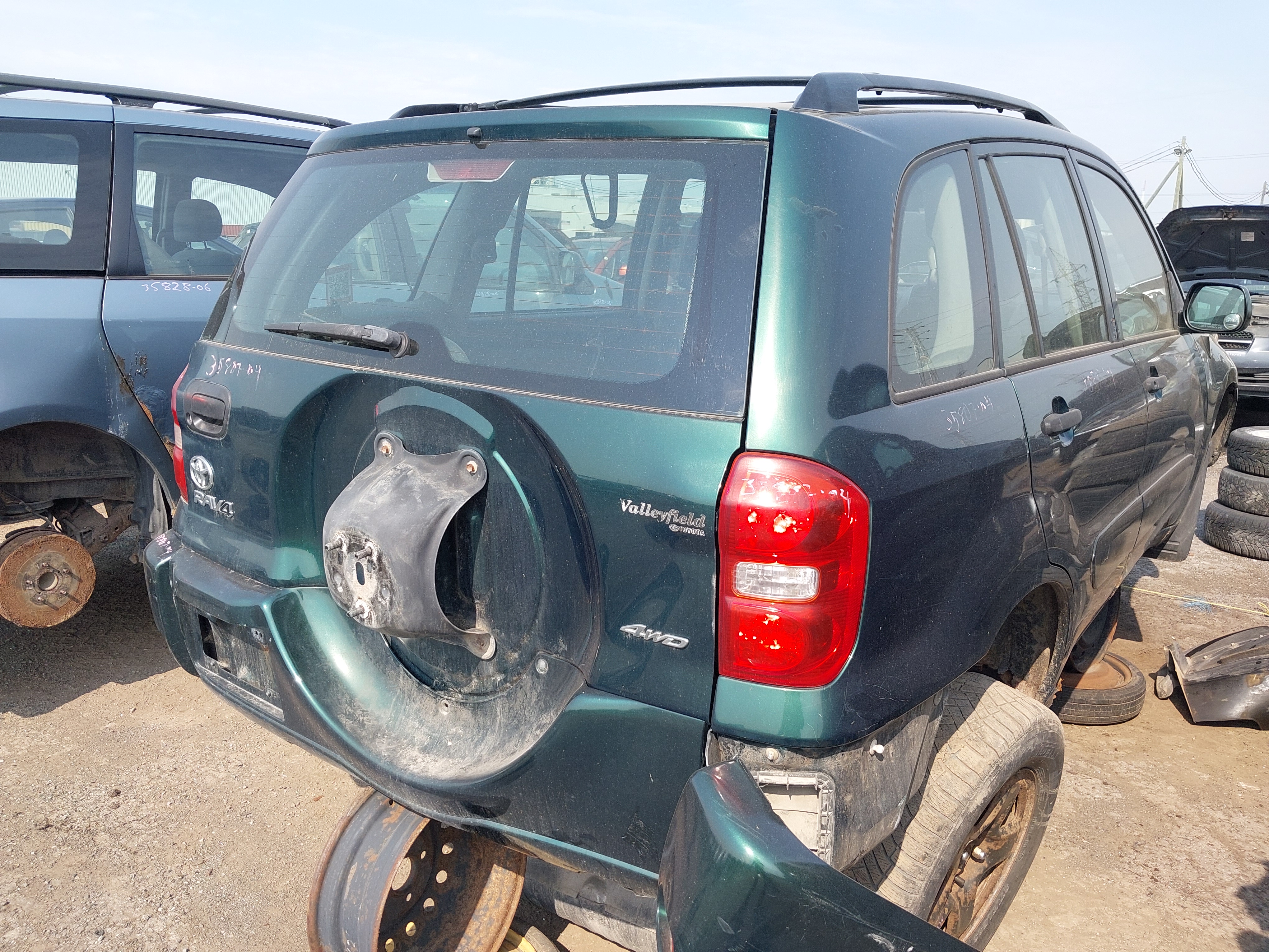 TOYOTA RAV4 2004