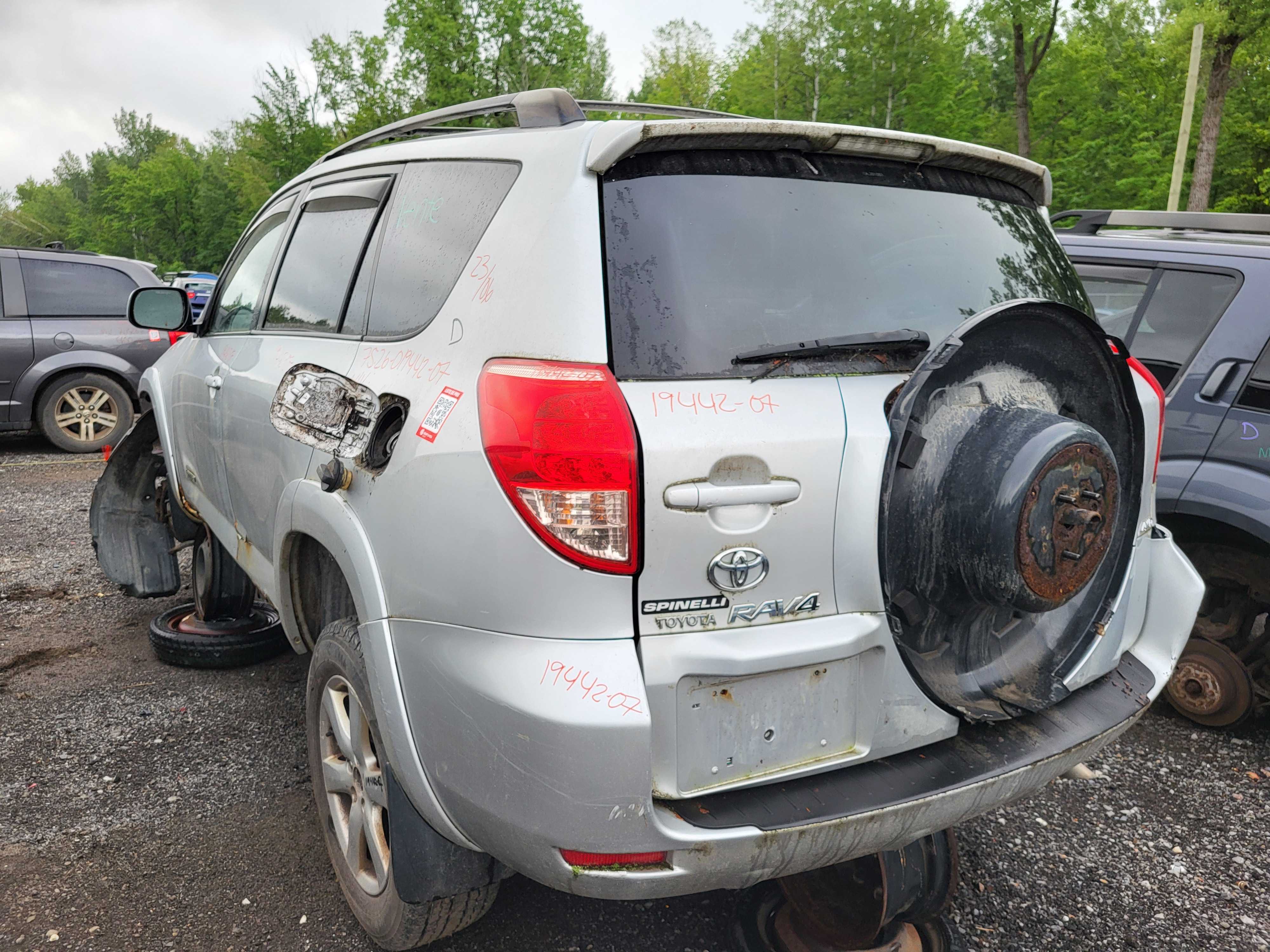 TOYOTA RAV4 2007