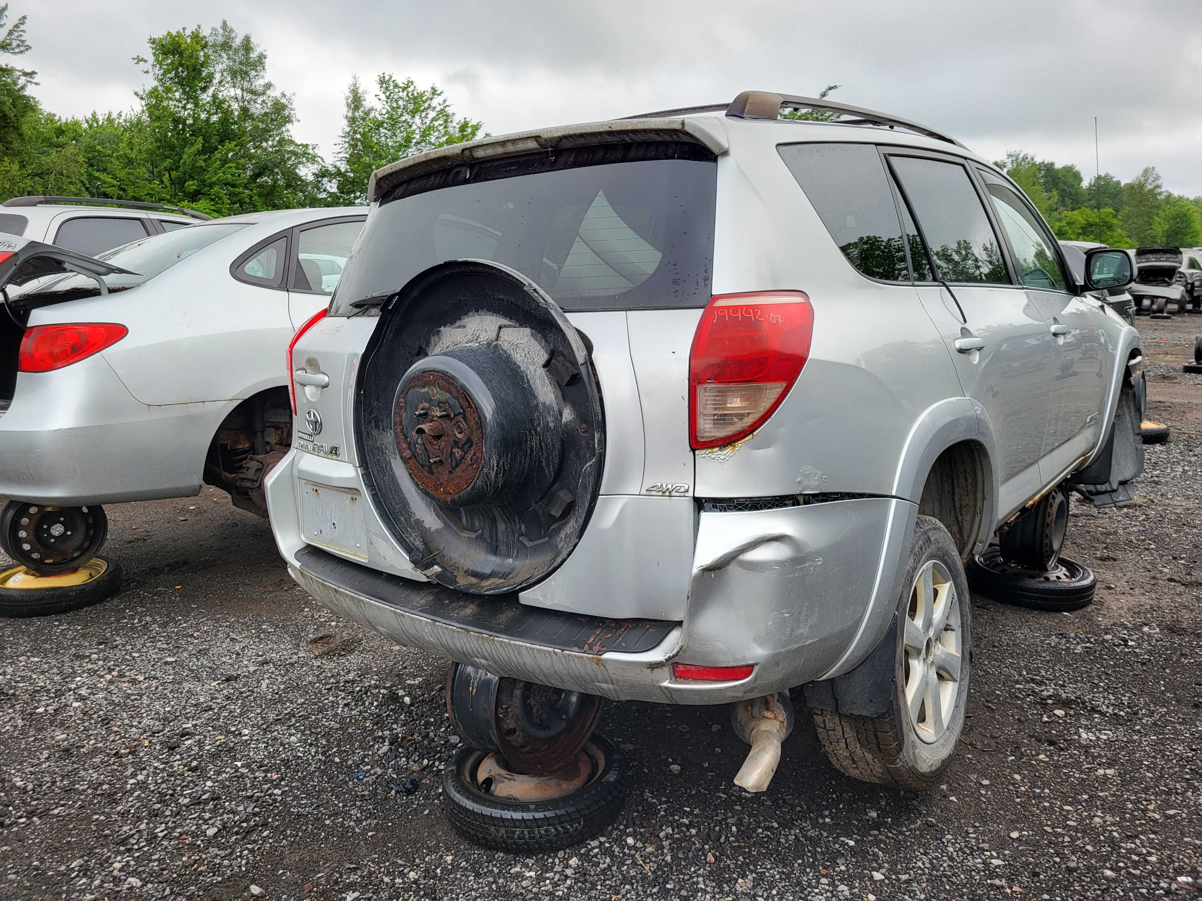 TOYOTA RAV4 2007