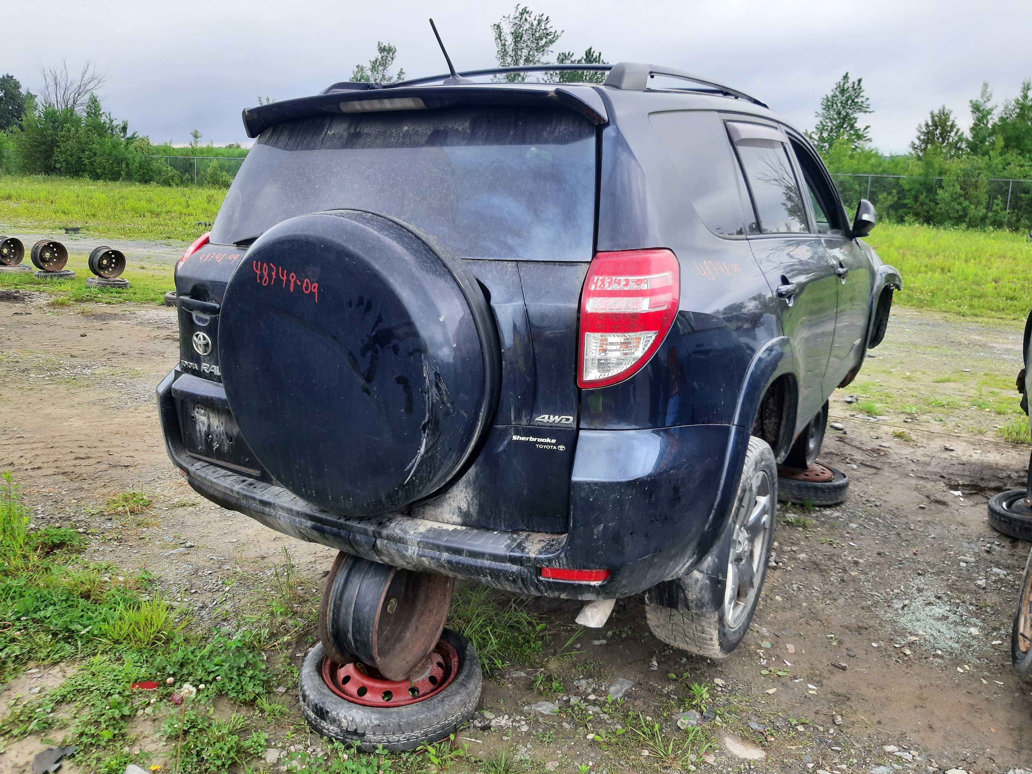 TOYOTA RAV4 2009