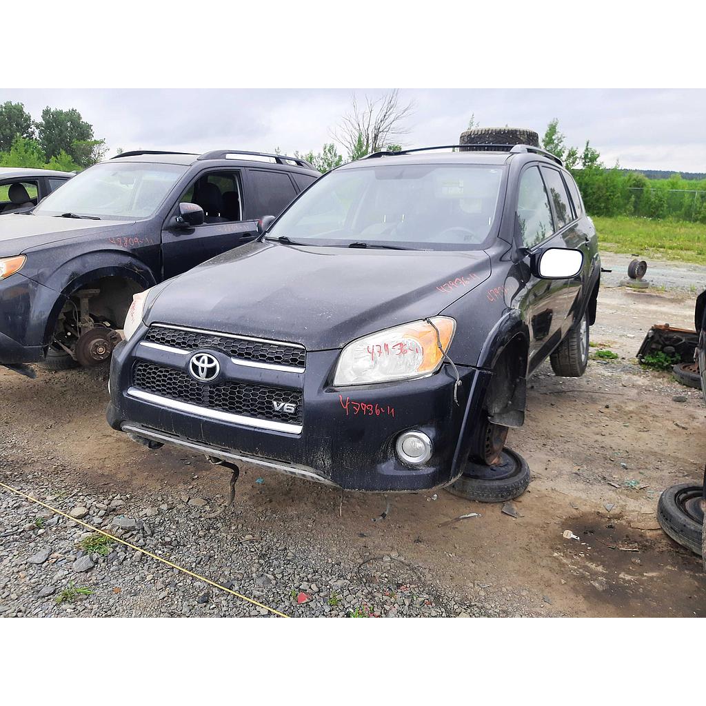 TOYOTA RAV4 2011