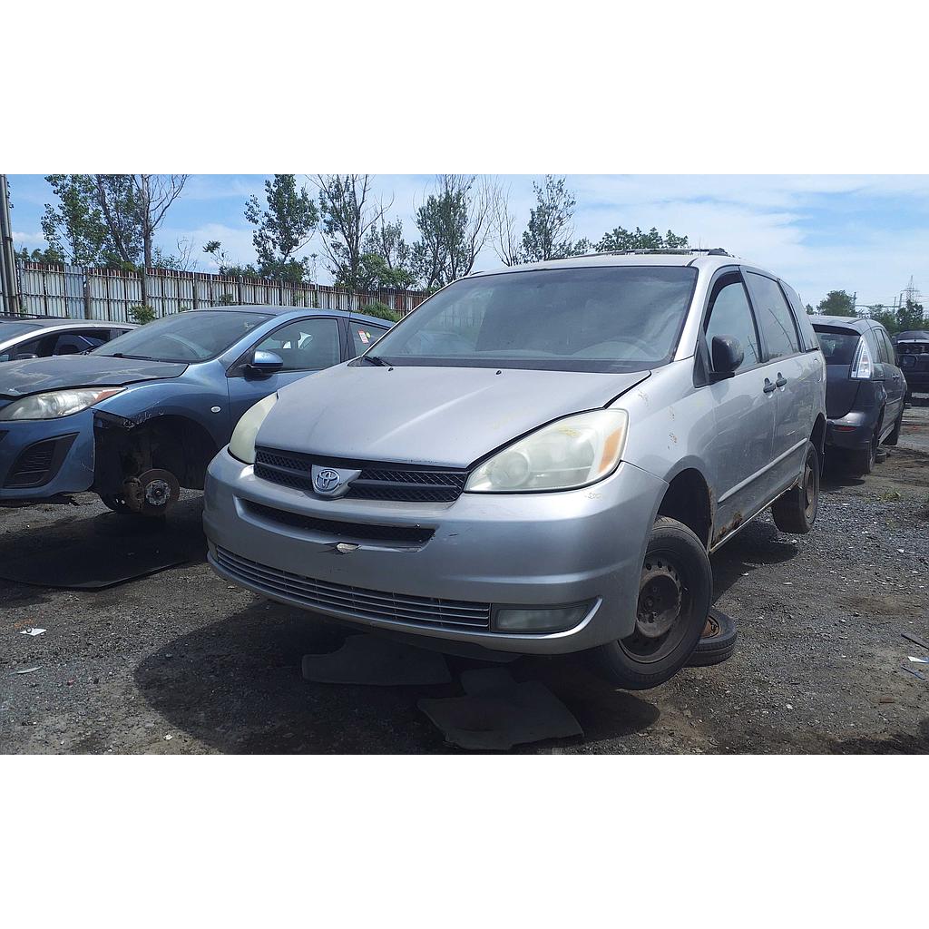 TOYOTA SIENNA 2004