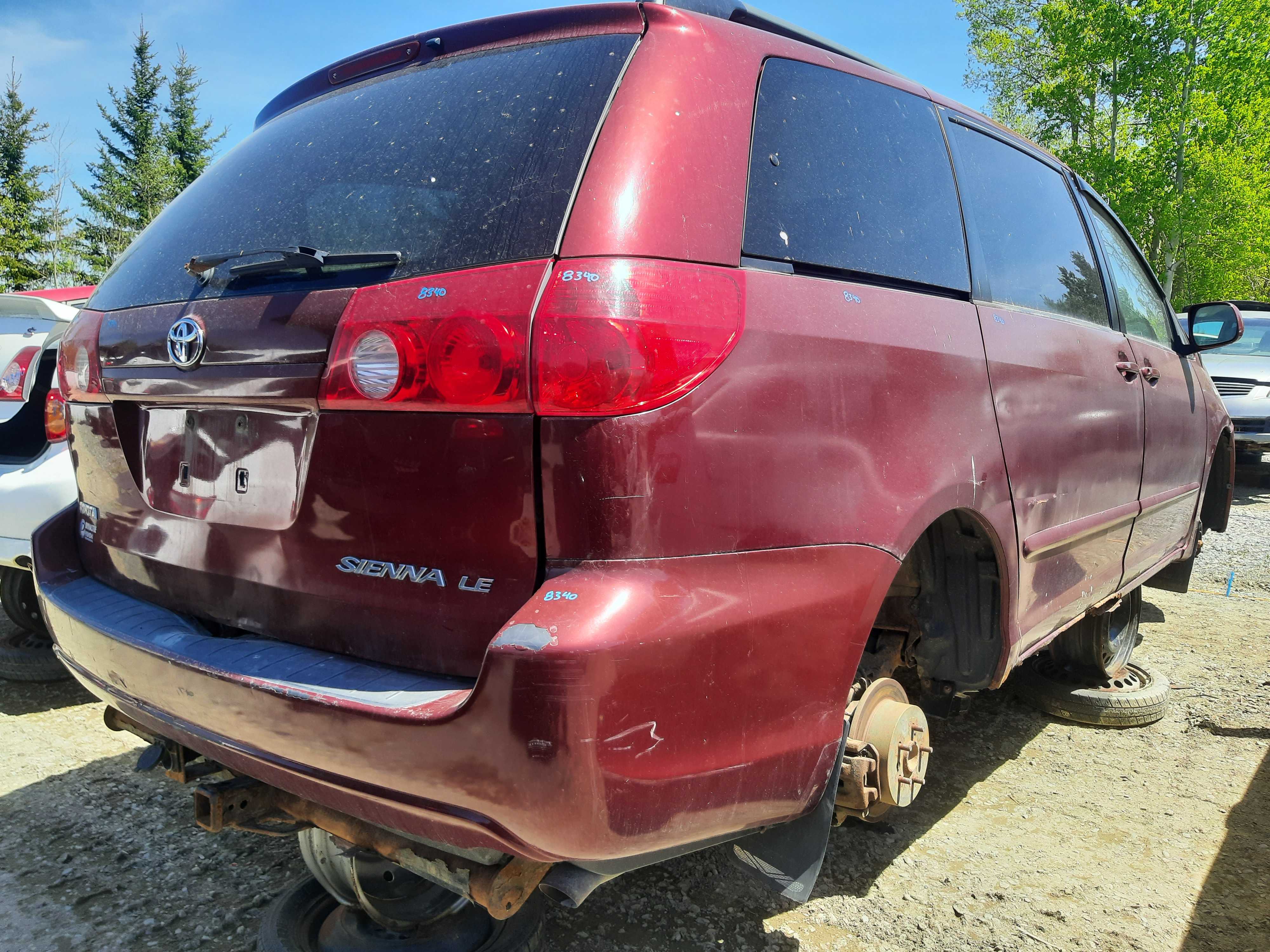 TOYOTA SIENNA 2006