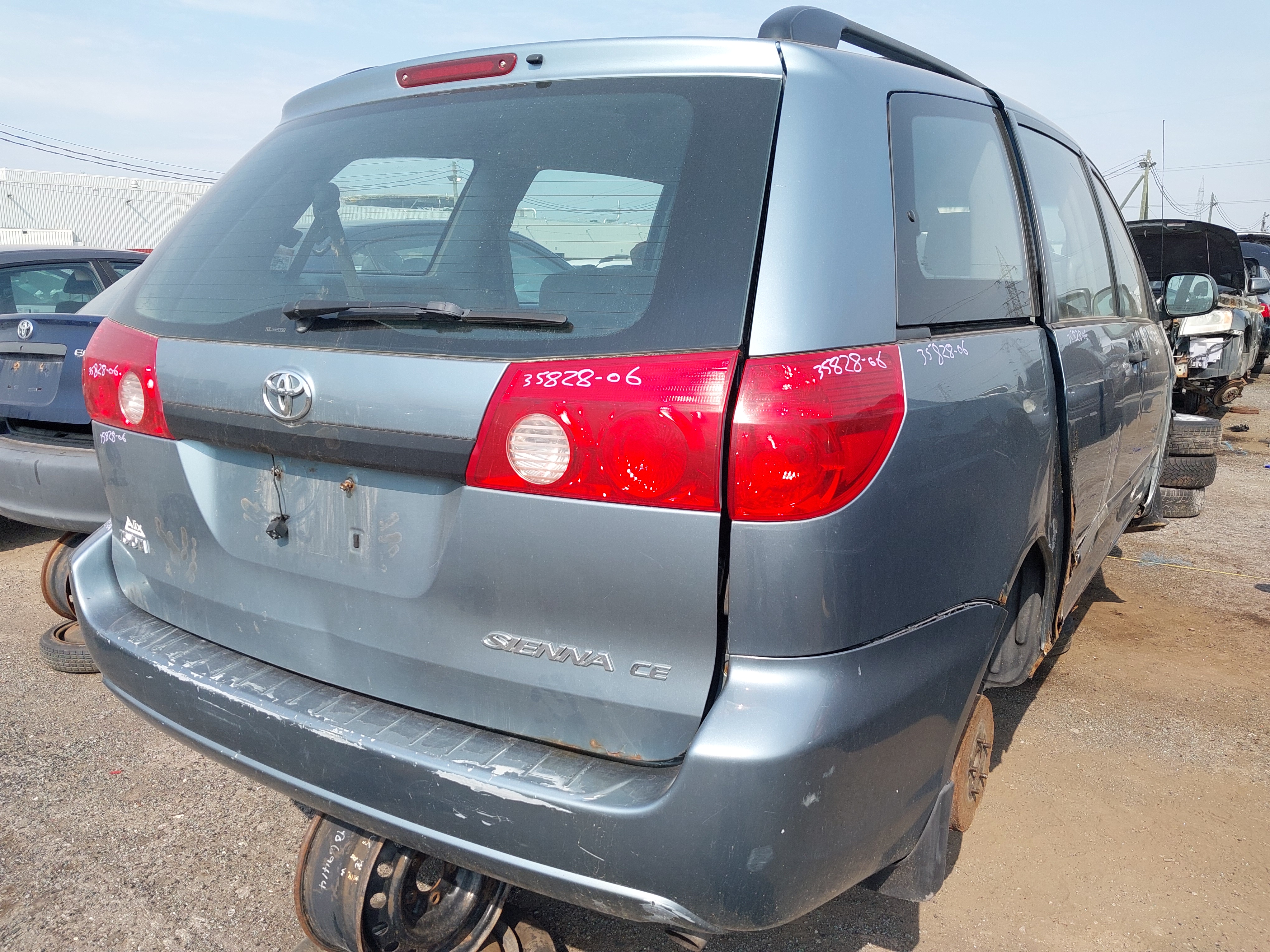 TOYOTA SIENNA 2006