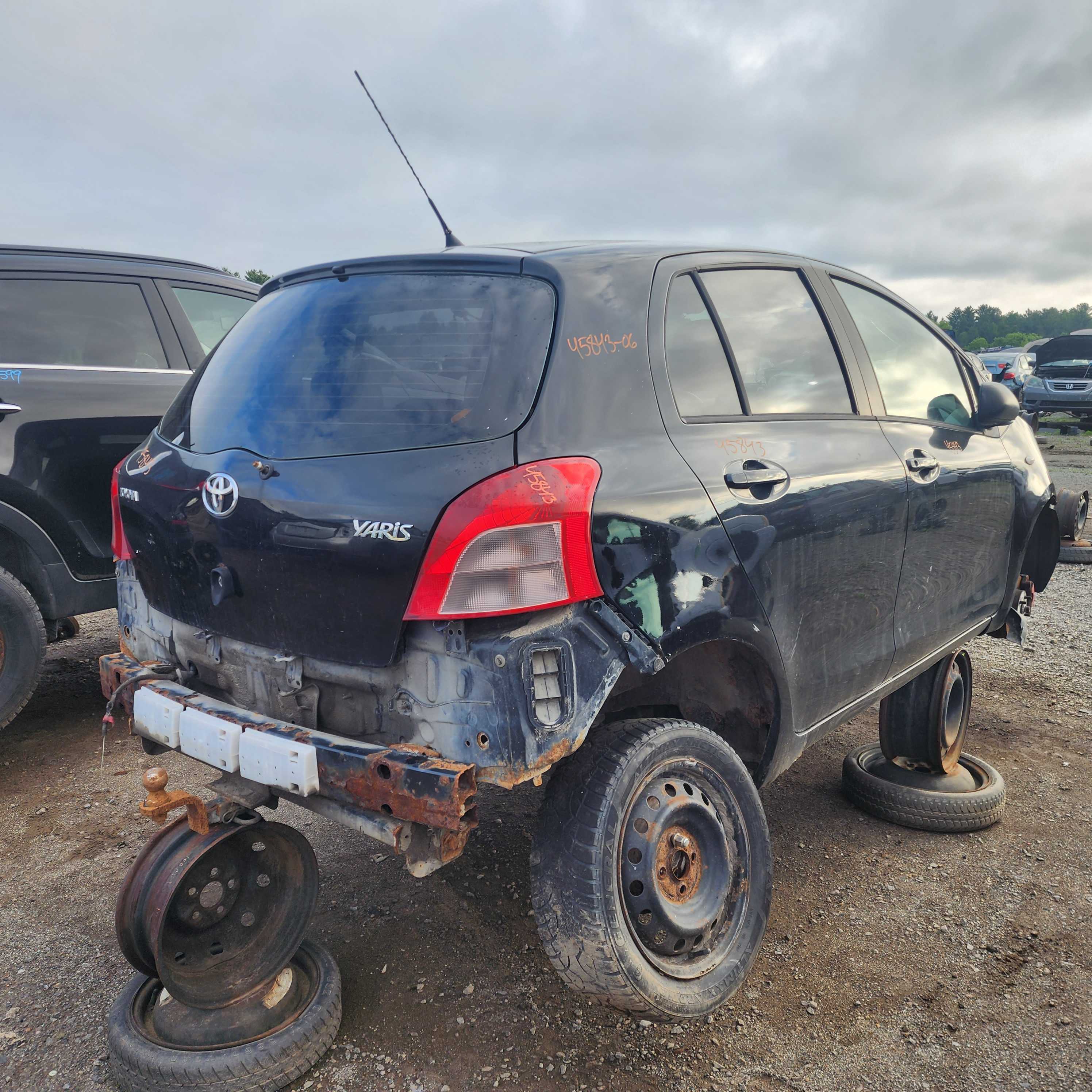 TOYOTA YARIS 2006