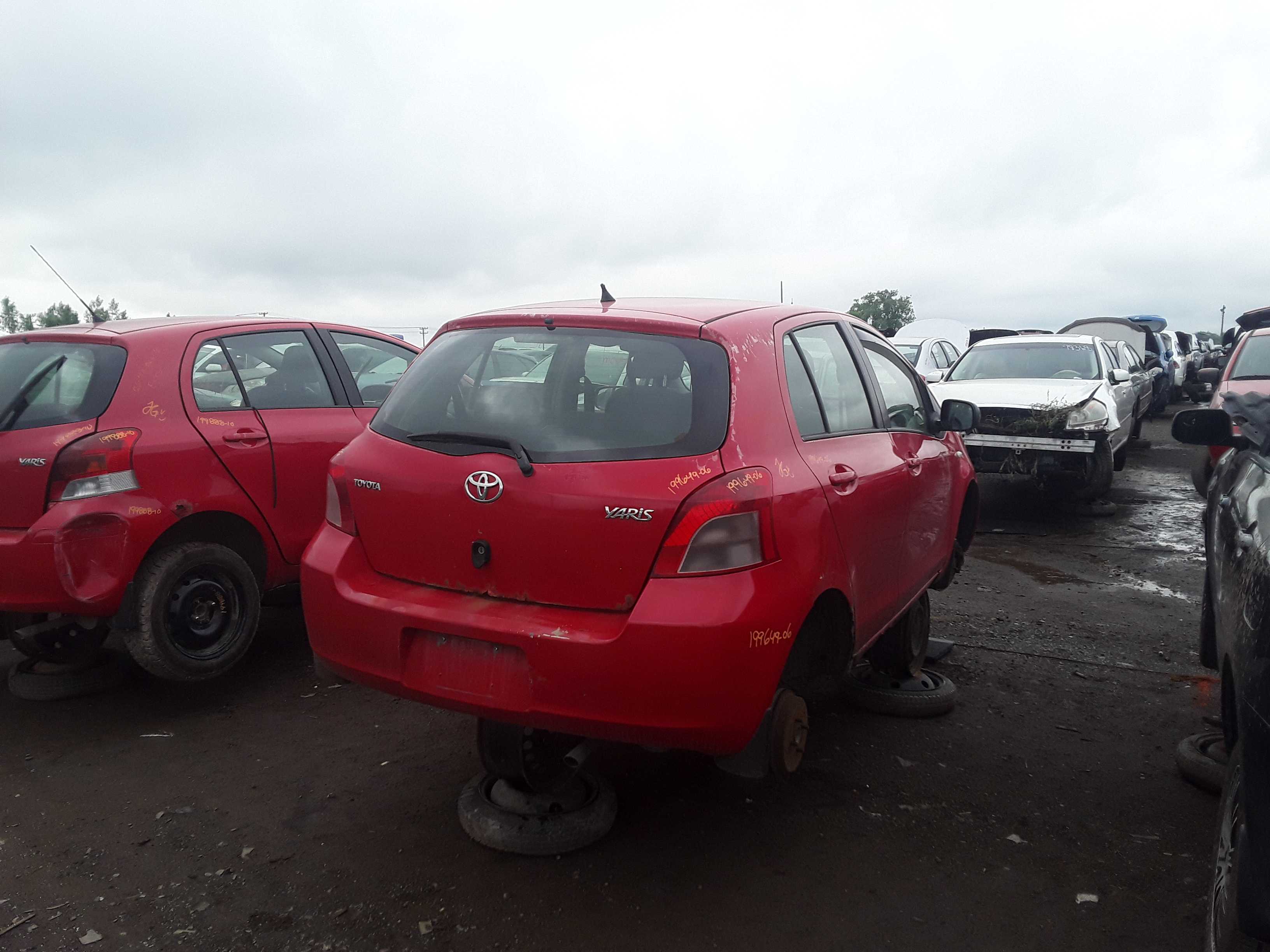 TOYOTA YARIS 2006