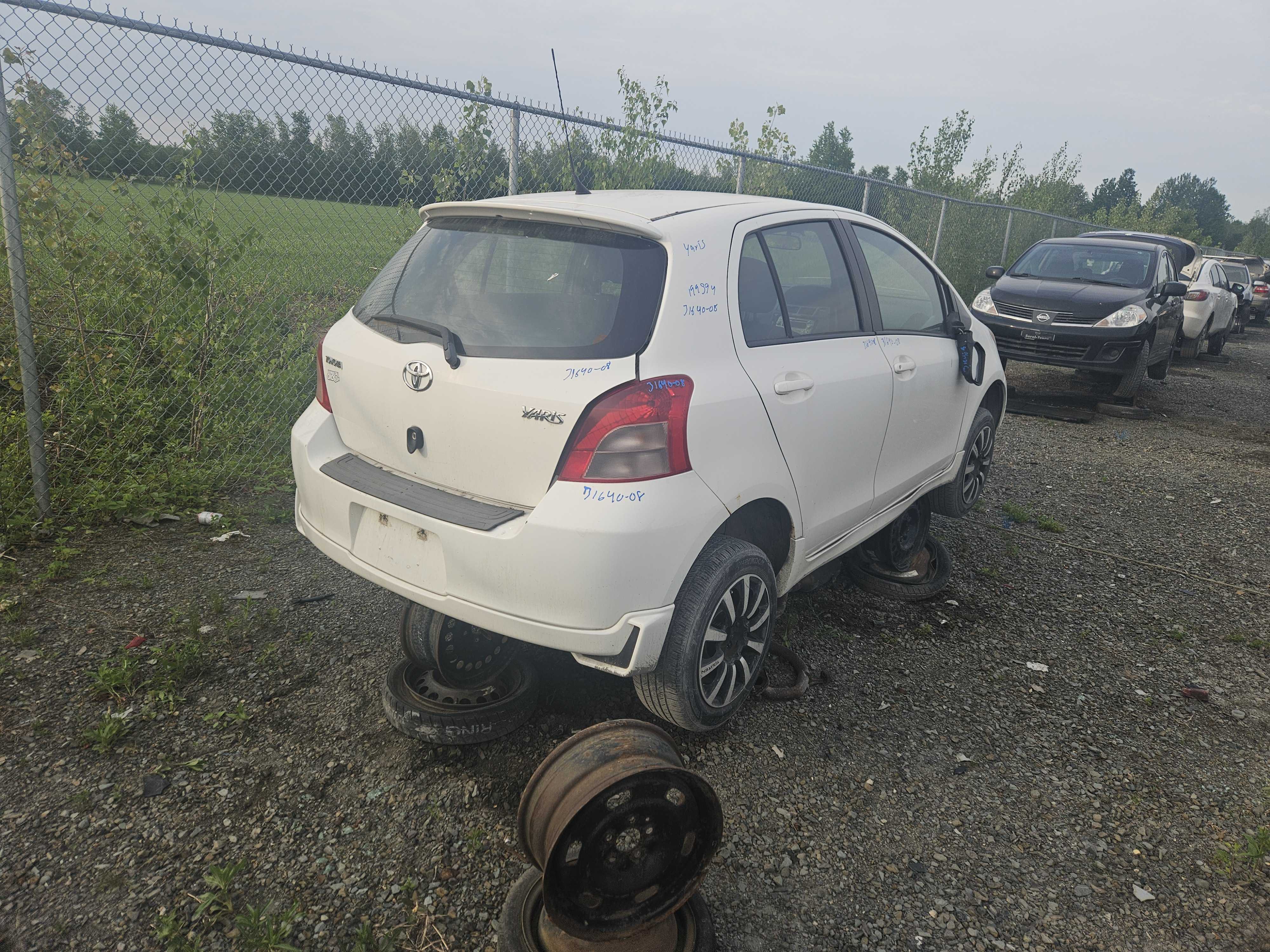 TOYOTA YARIS 2008