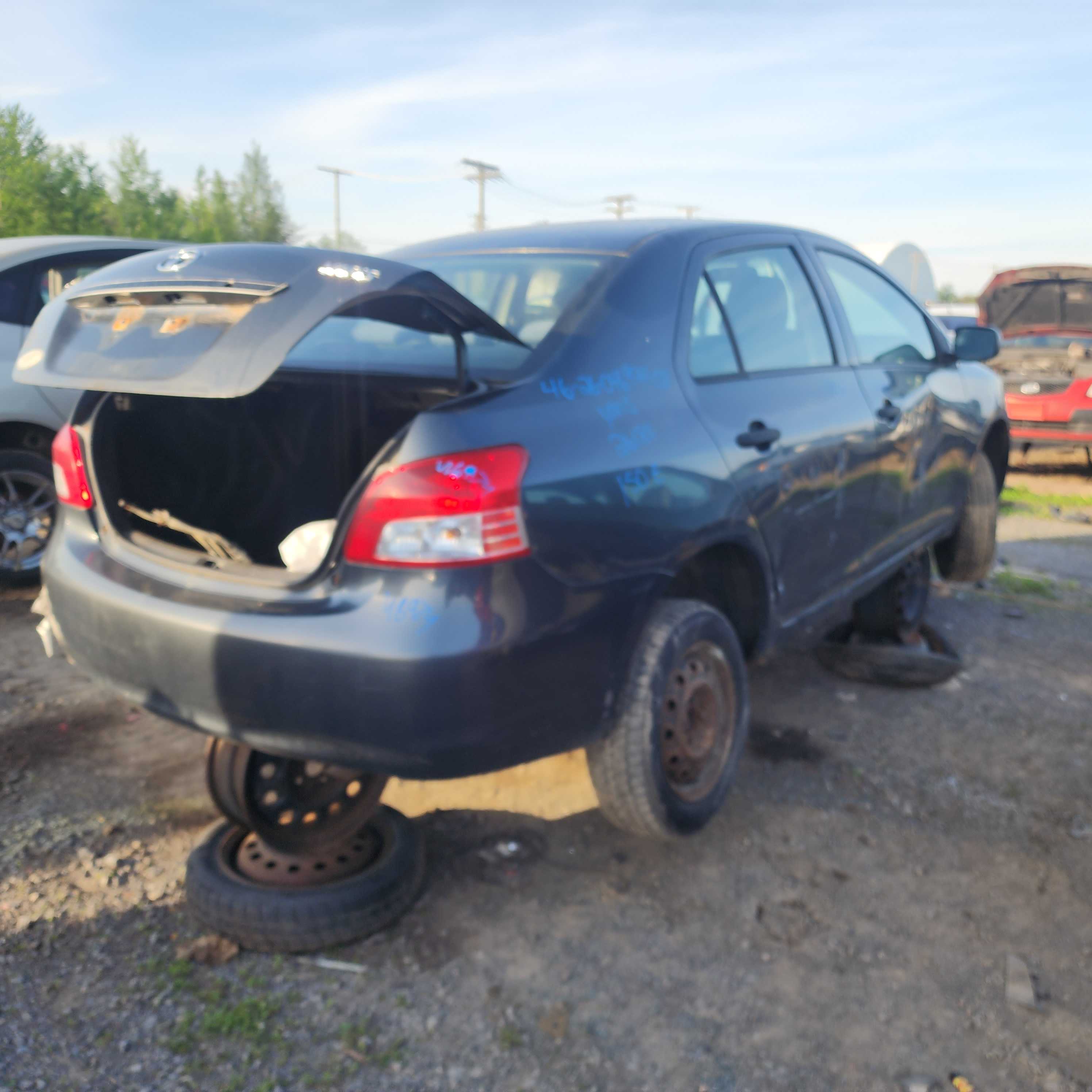 TOYOTA YARIS 2008
