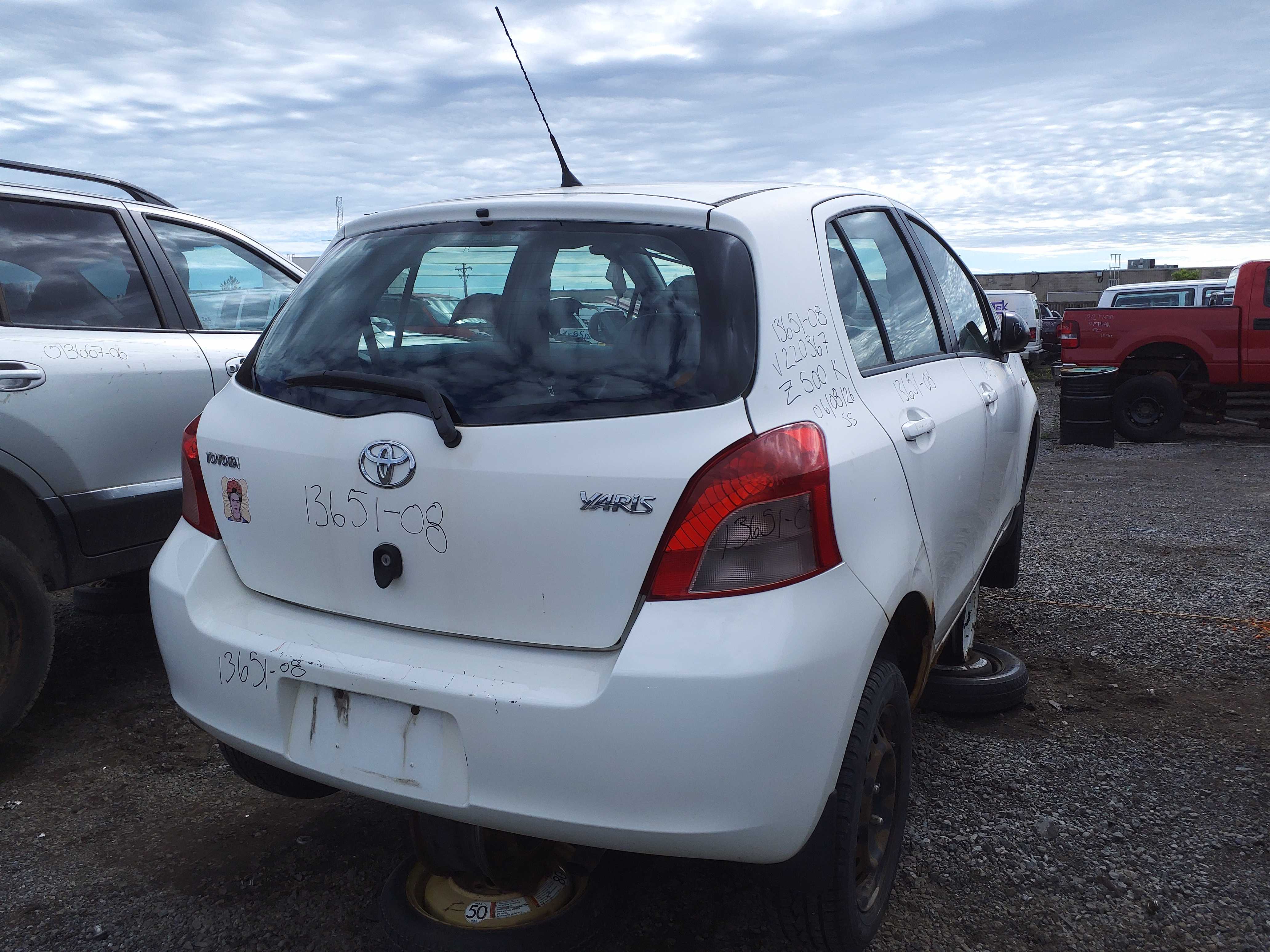 TOYOTA YARIS 2008