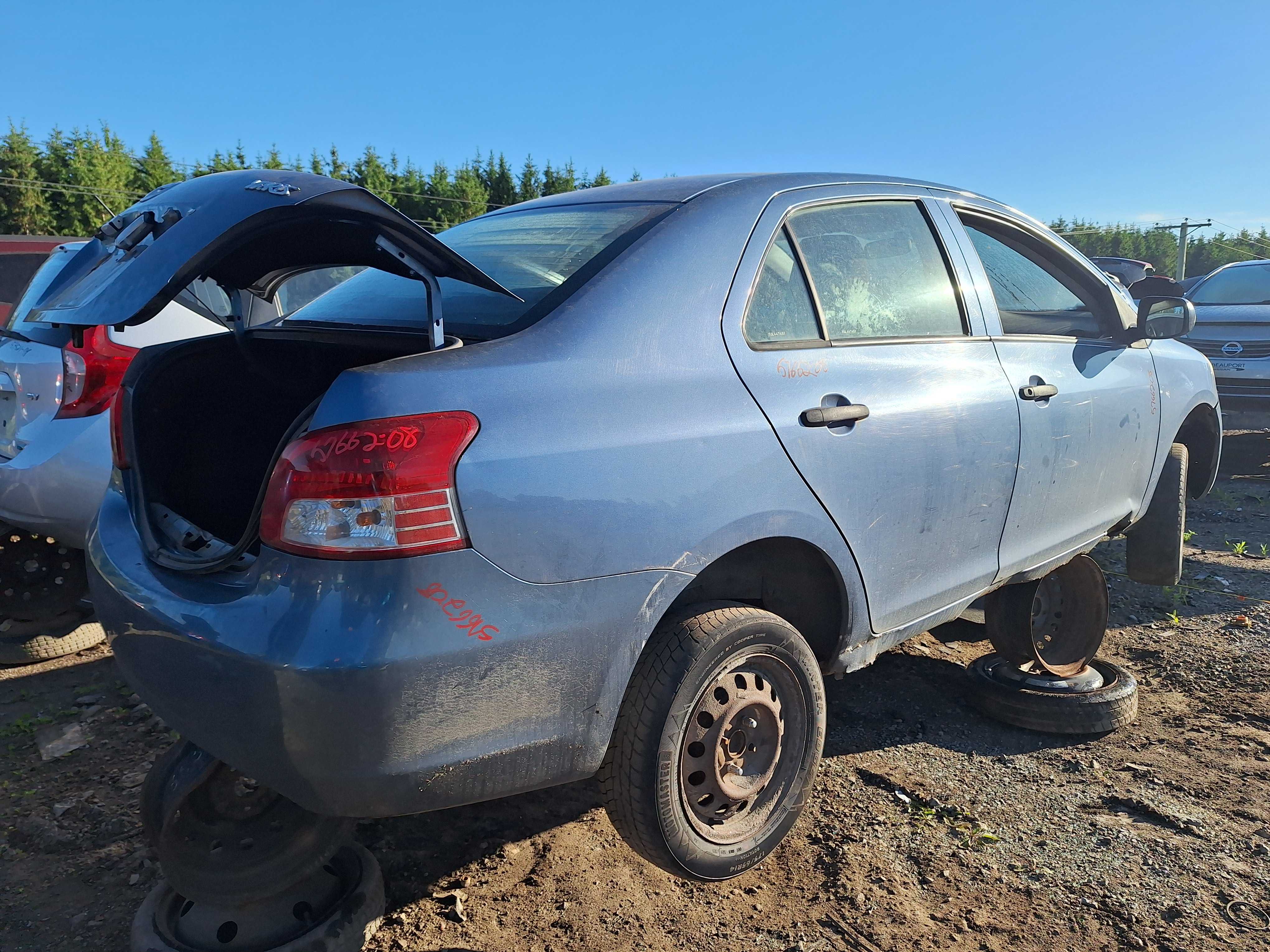 TOYOTA YARIS 2008