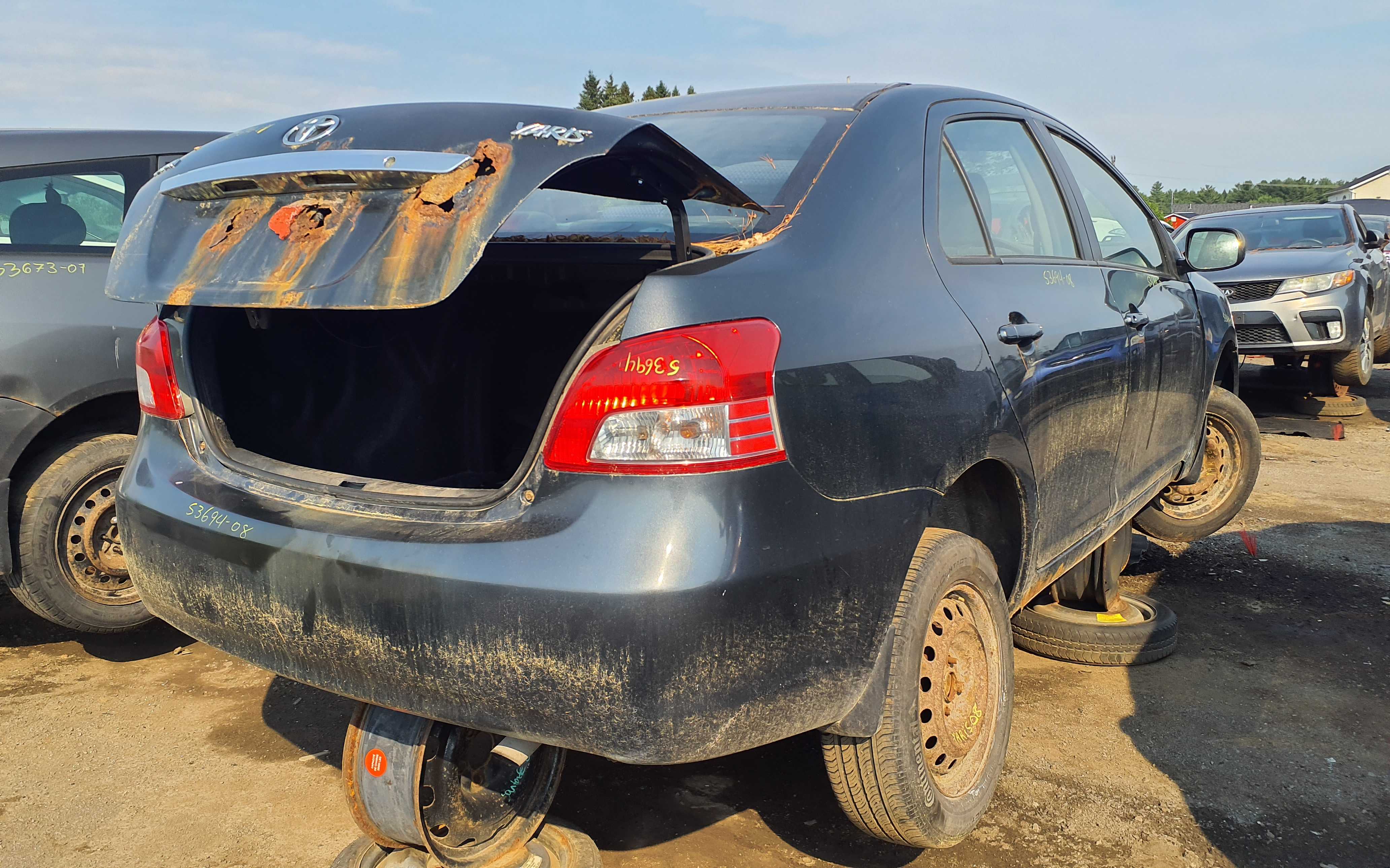 TOYOTA YARIS 2008
