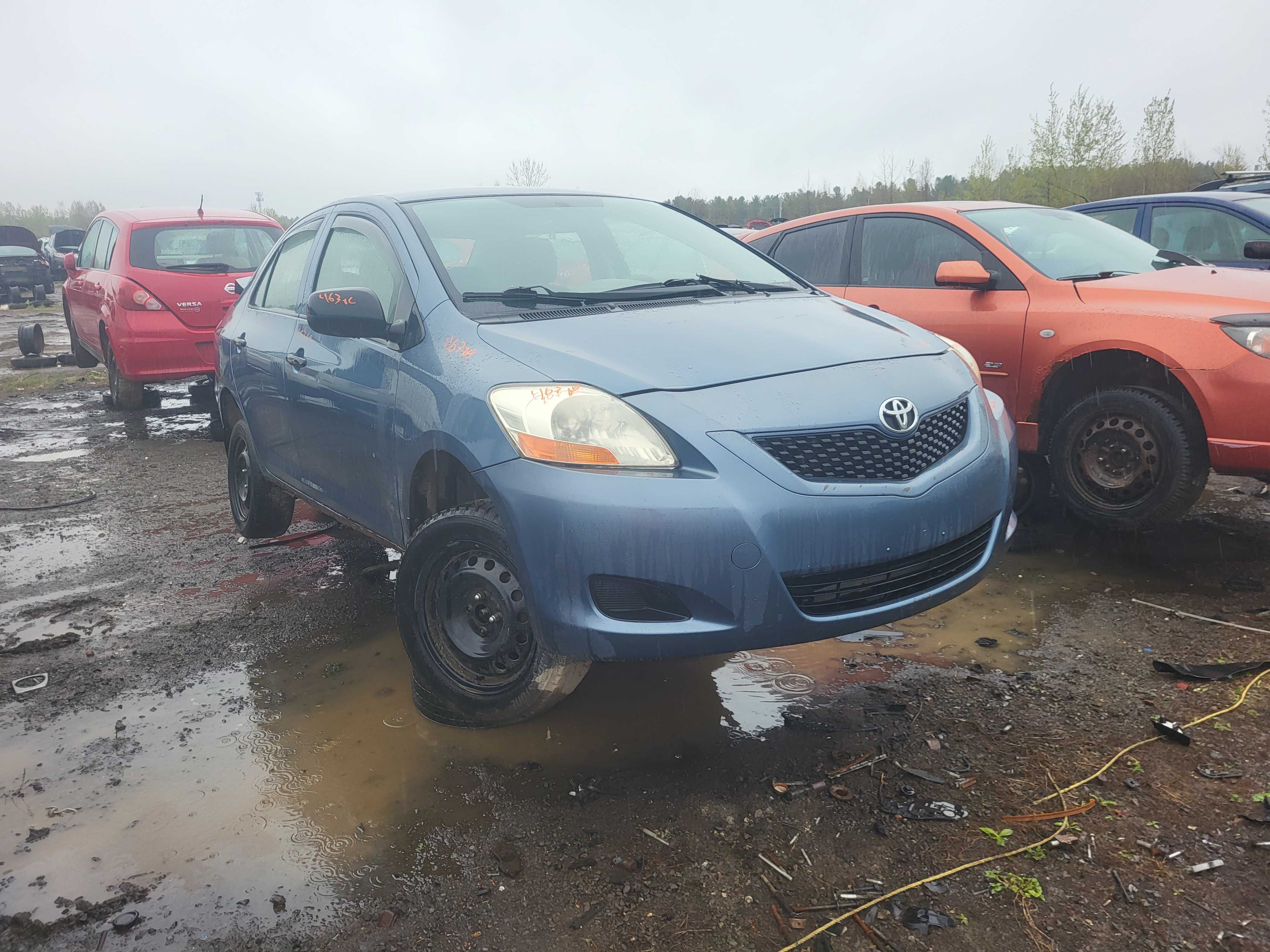 TOYOTA YARIS 2009