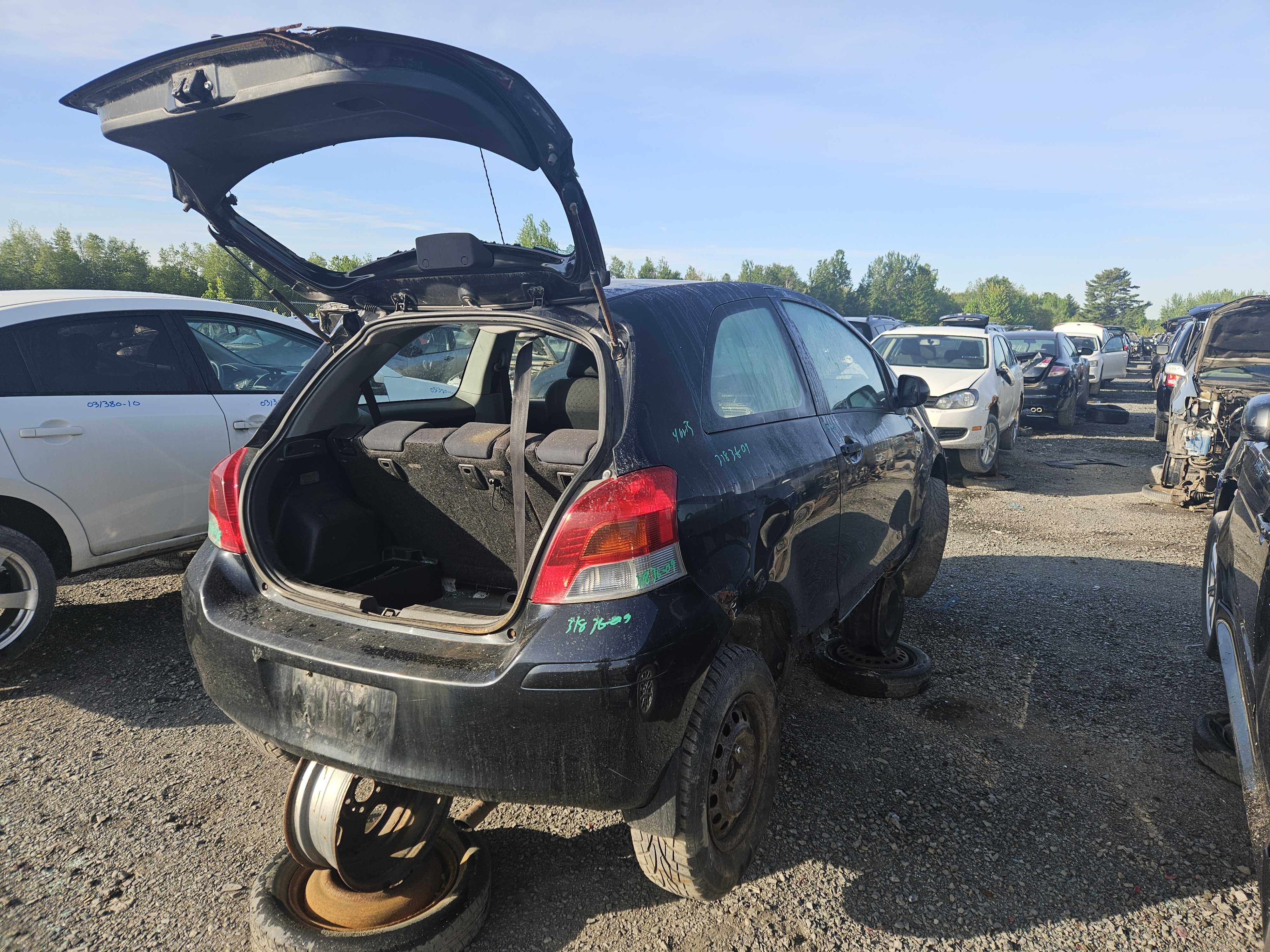TOYOTA YARIS 2009