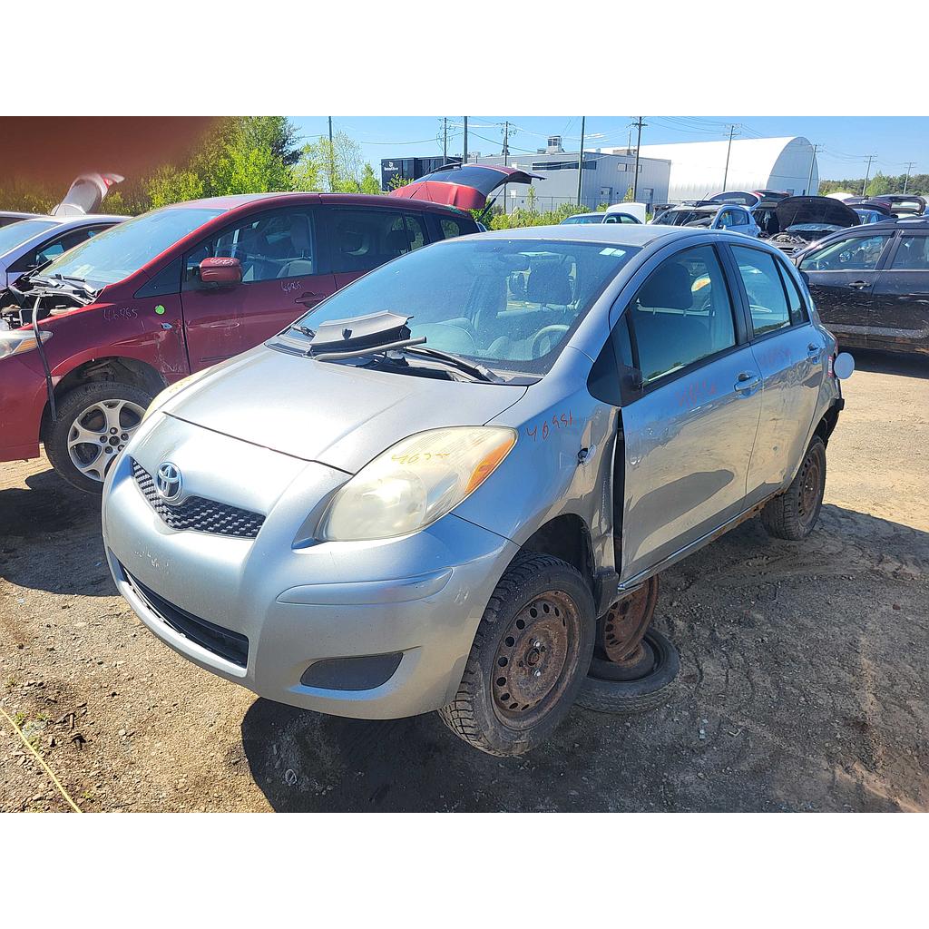 TOYOTA YARIS 2009
