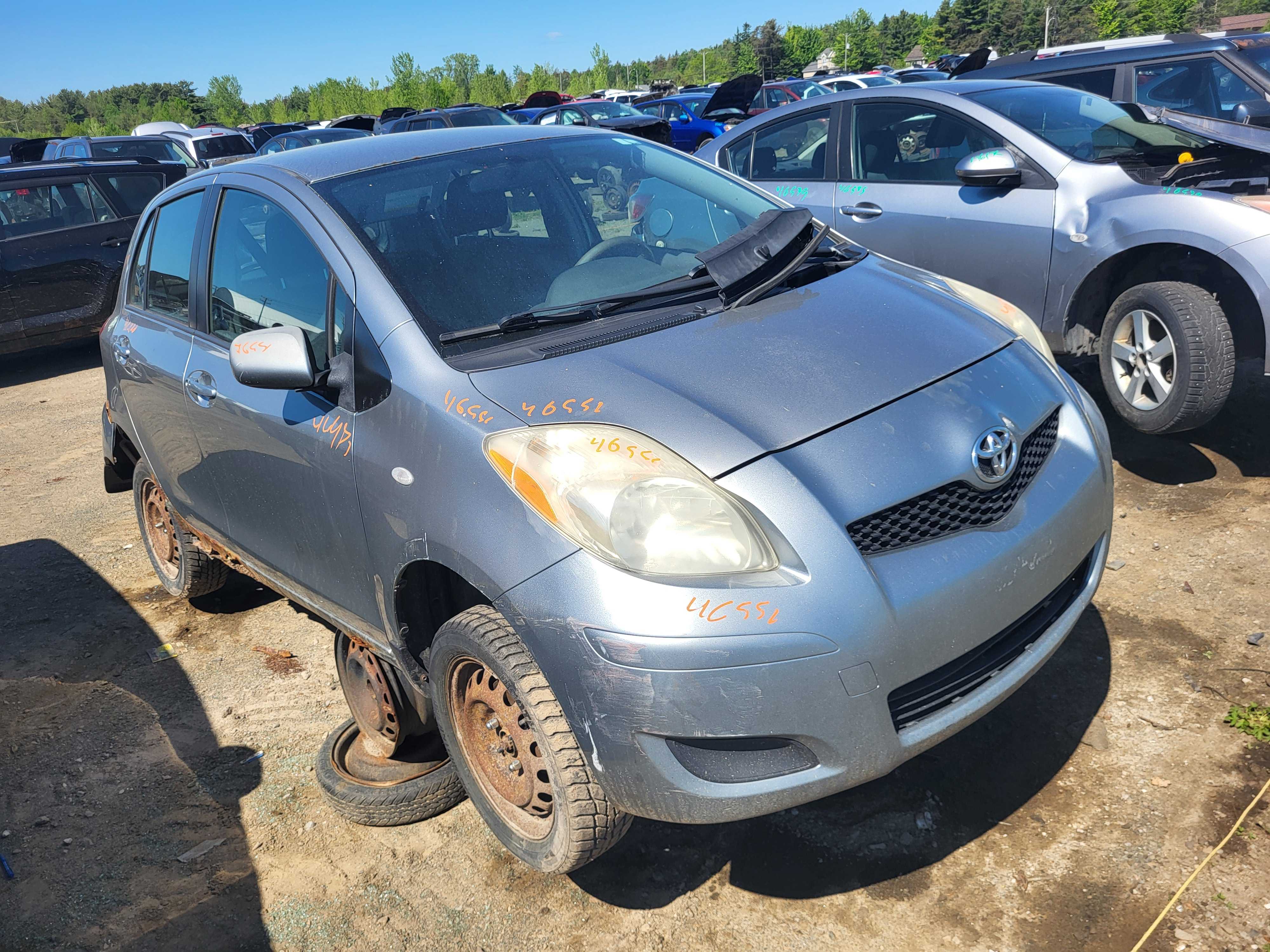 TOYOTA YARIS 2009