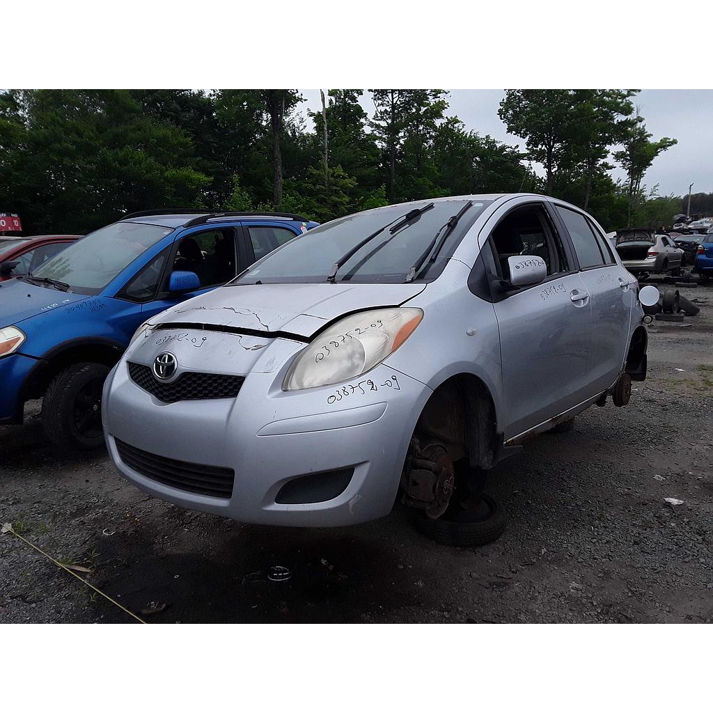 TOYOTA YARIS 2009