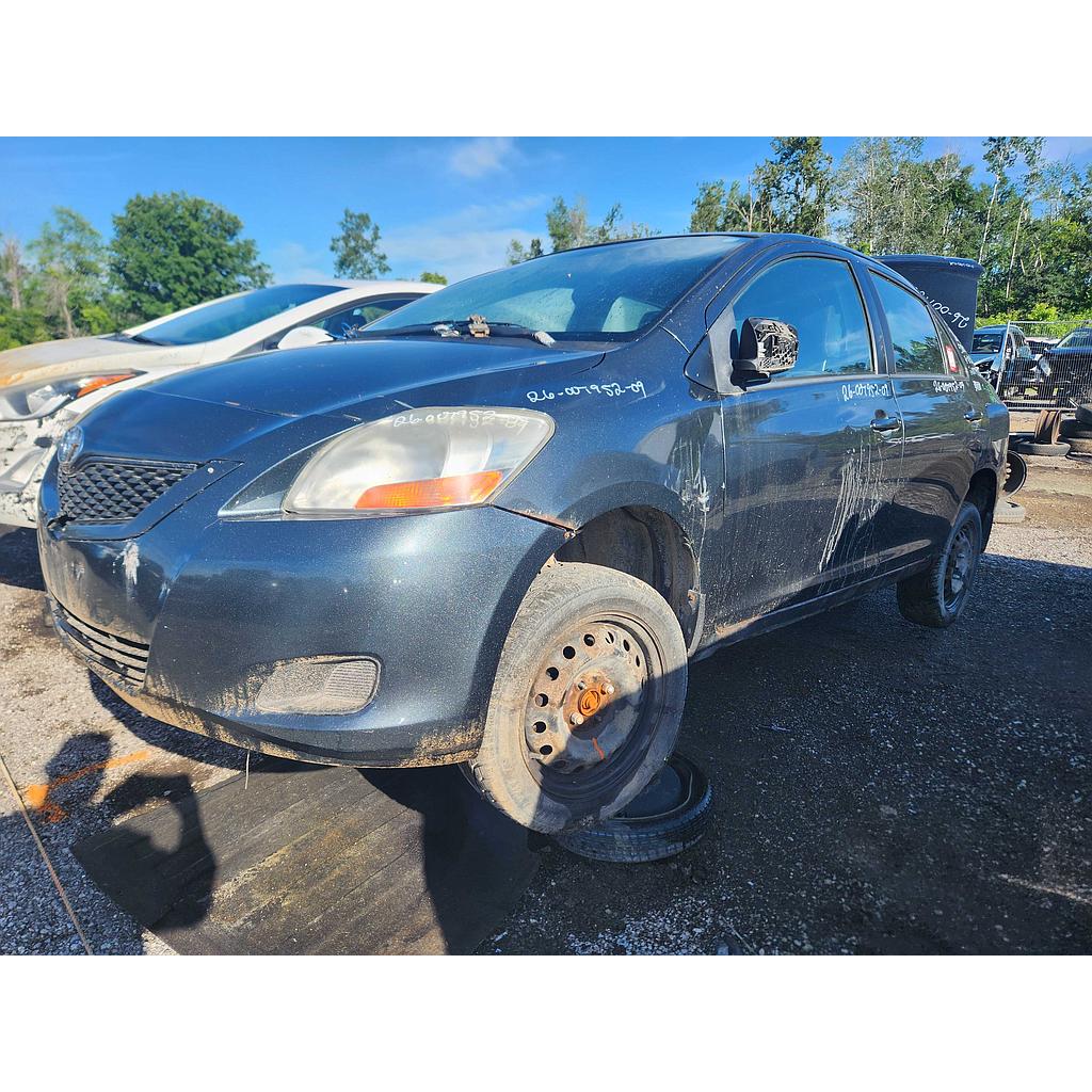 TOYOTA YARIS 2009