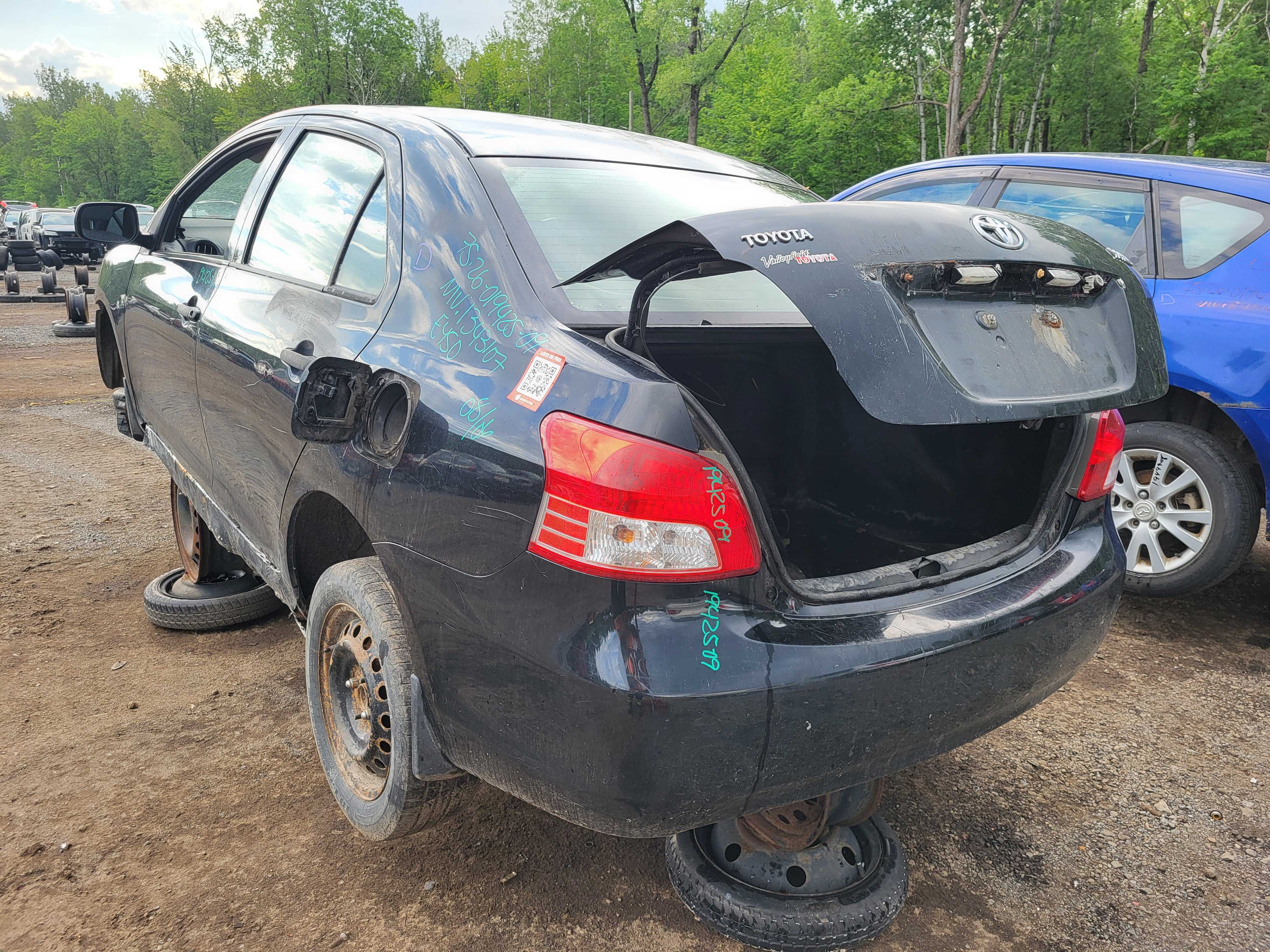 TOYOTA YARIS 2009