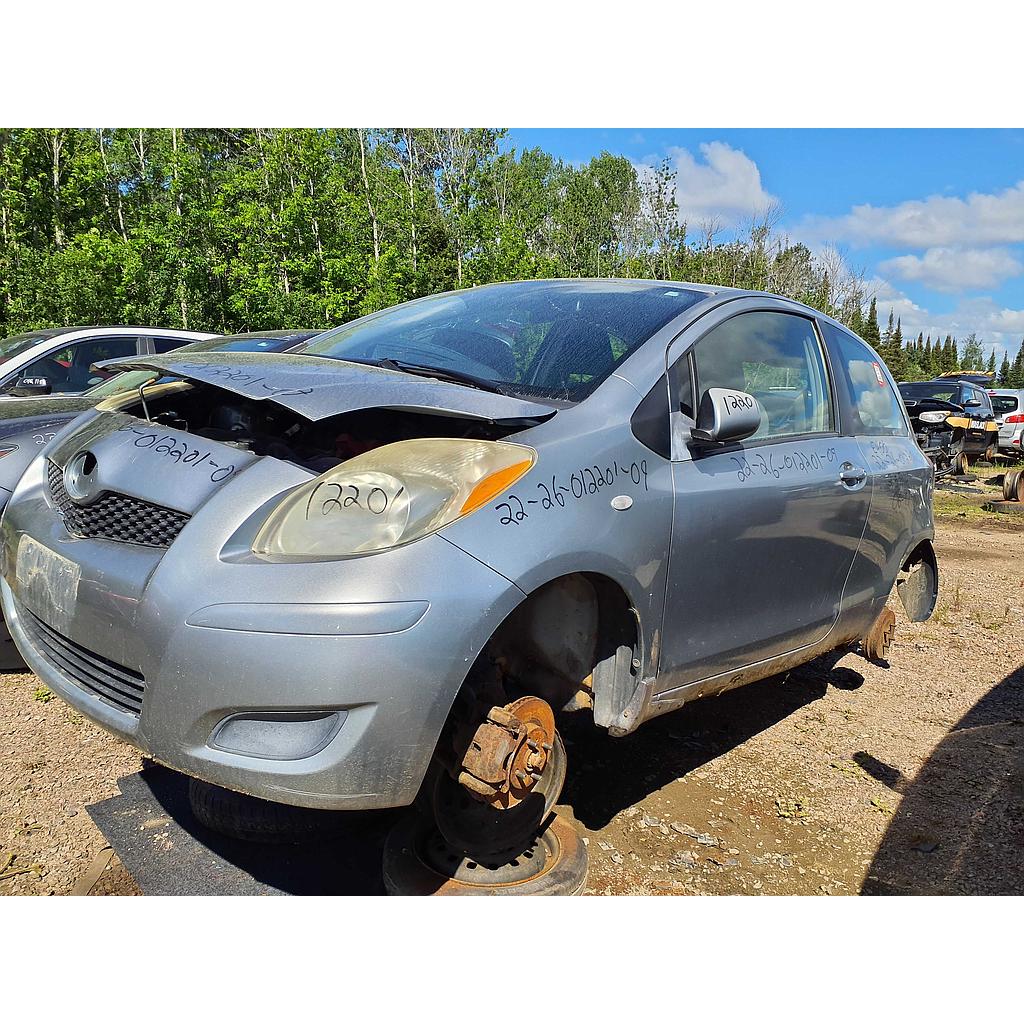 TOYOTA YARIS 2009
