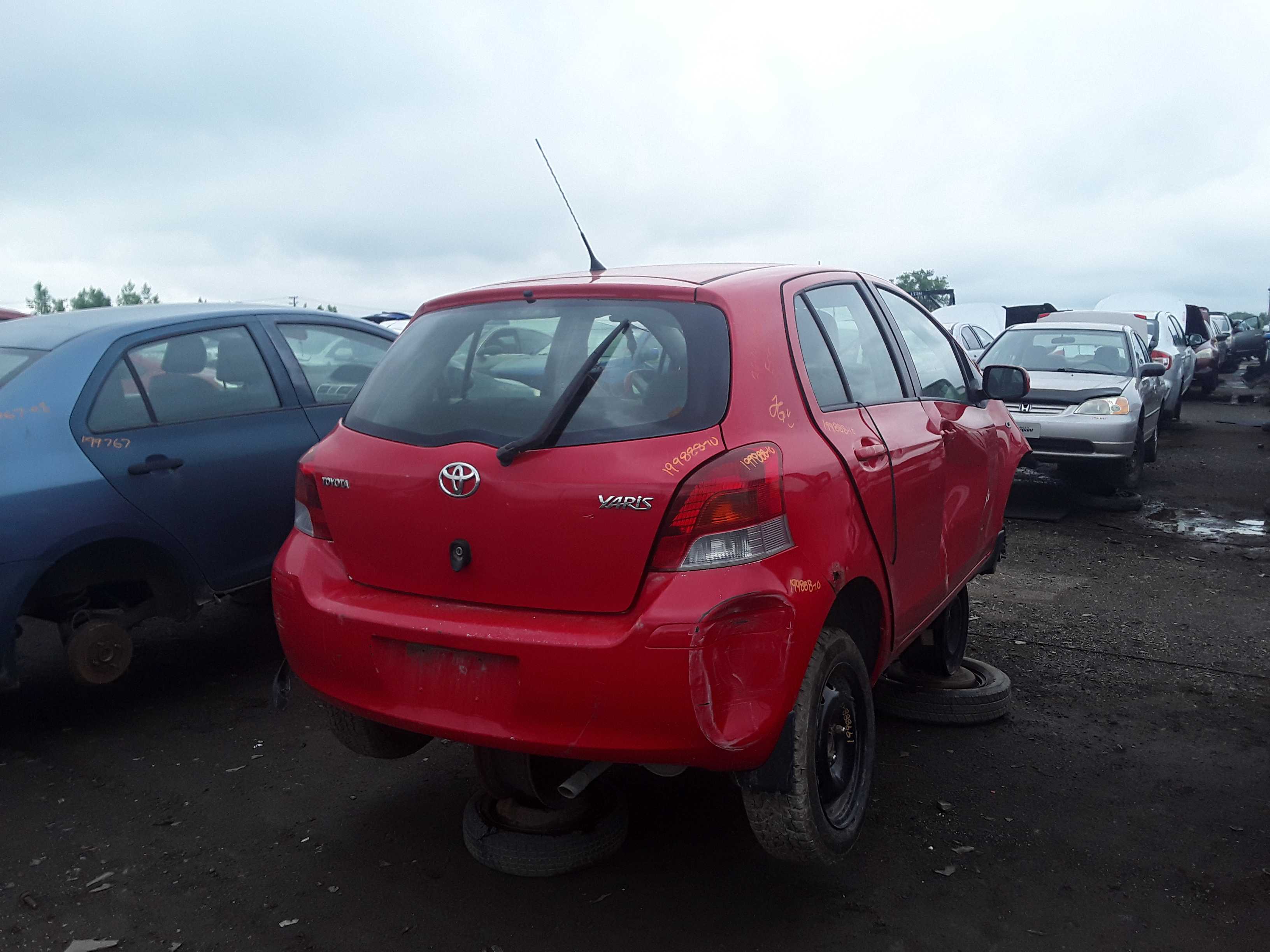 TOYOTA YARIS 2010