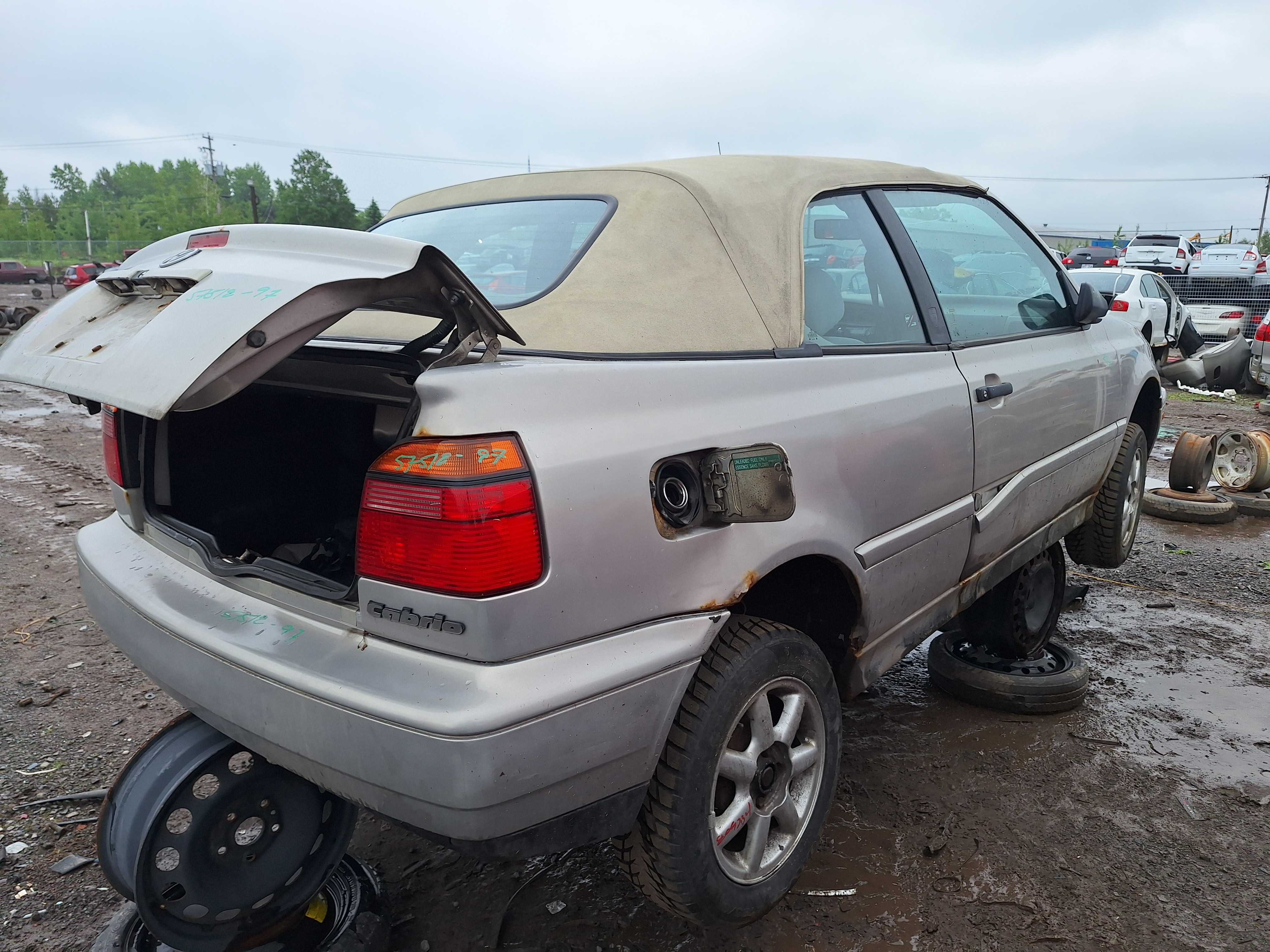 VOLKSWAGEN CABRIO 1997