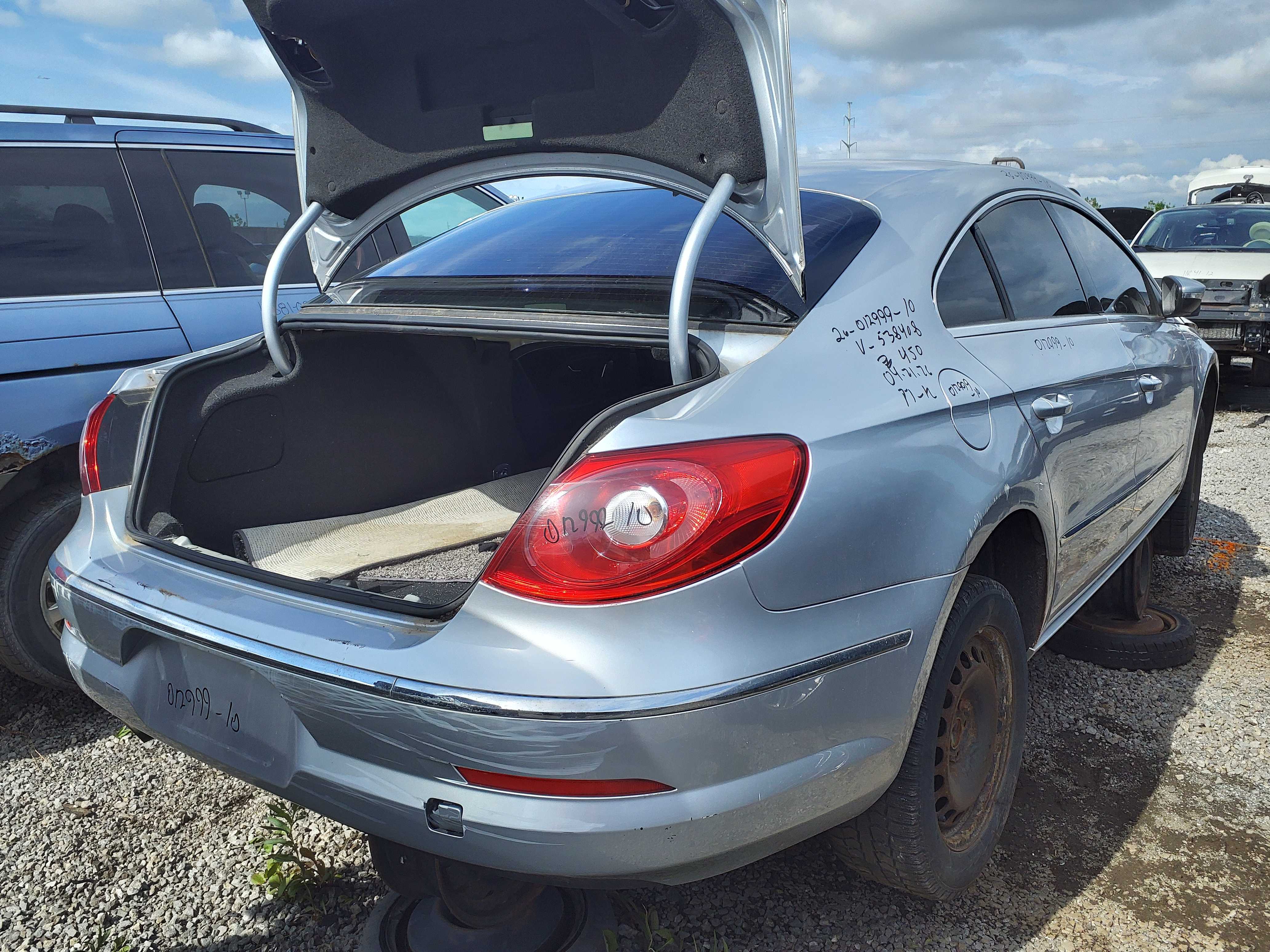 VOLKSWAGEN CC 2010