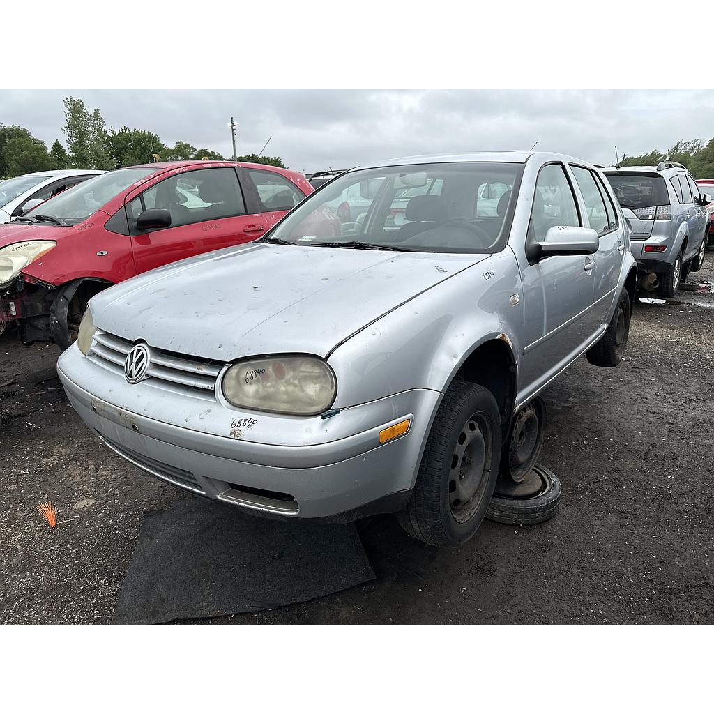 VOLKSWAGEN GOLF 2002
