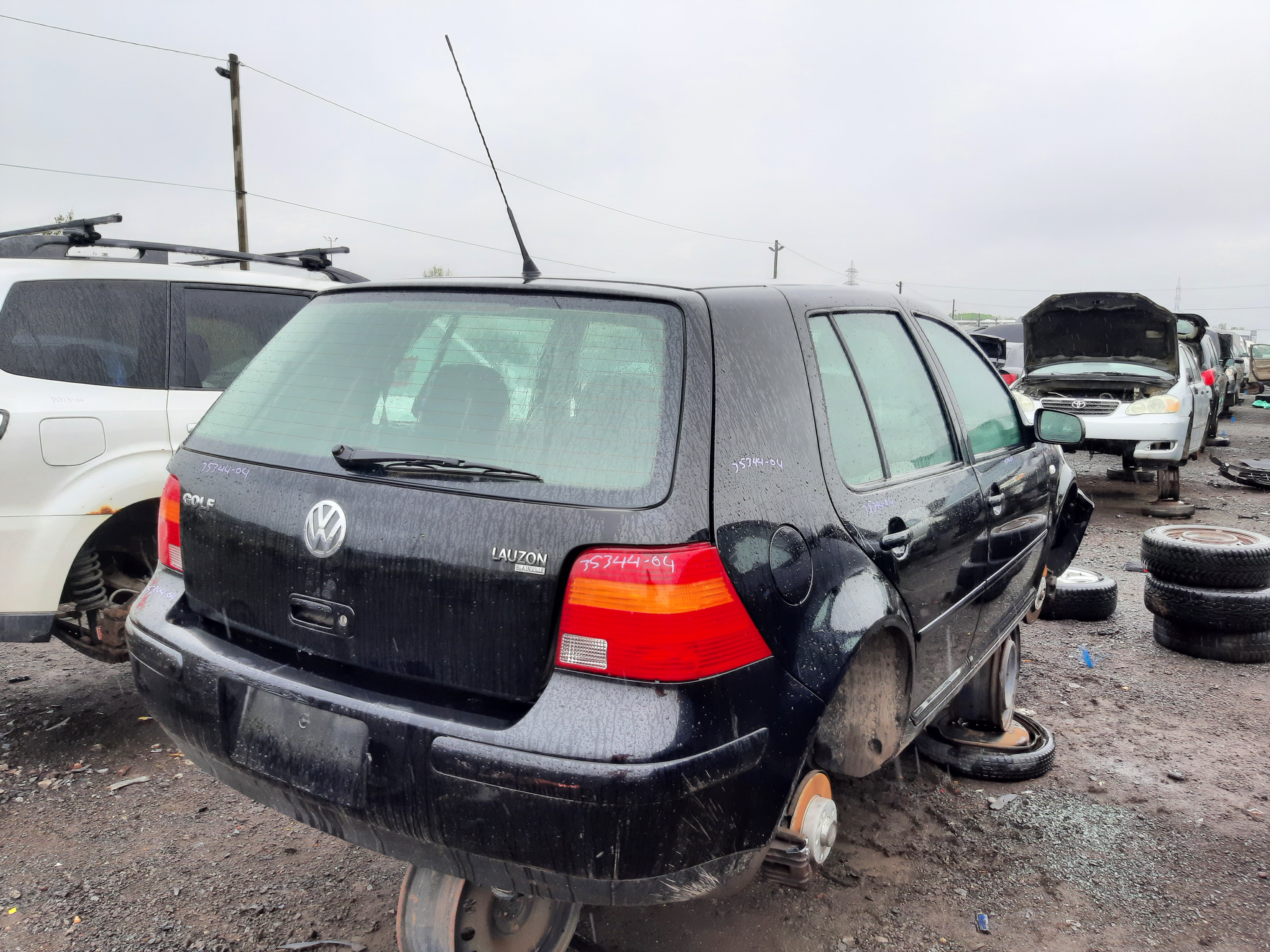 VOLKSWAGEN GOLF 2004