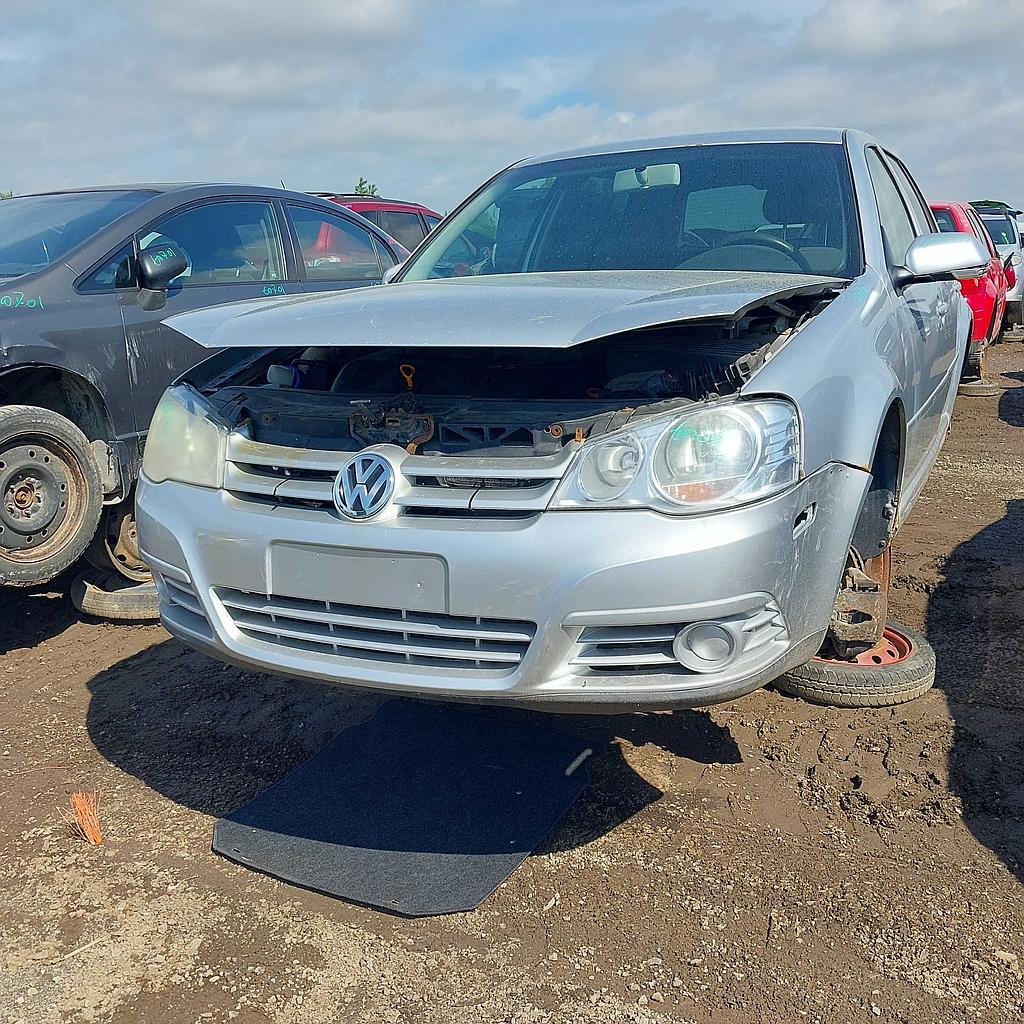 VOLKSWAGEN GOLF 2008
