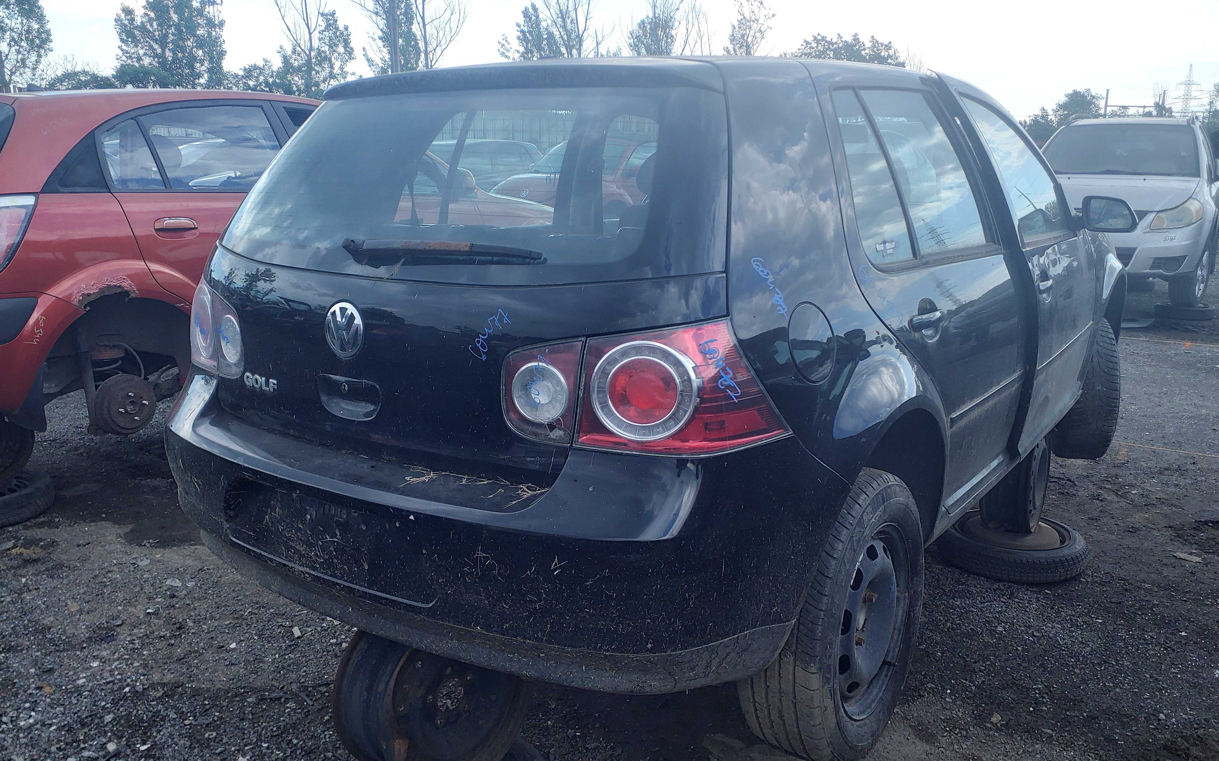 VOLKSWAGEN GOLF 2009