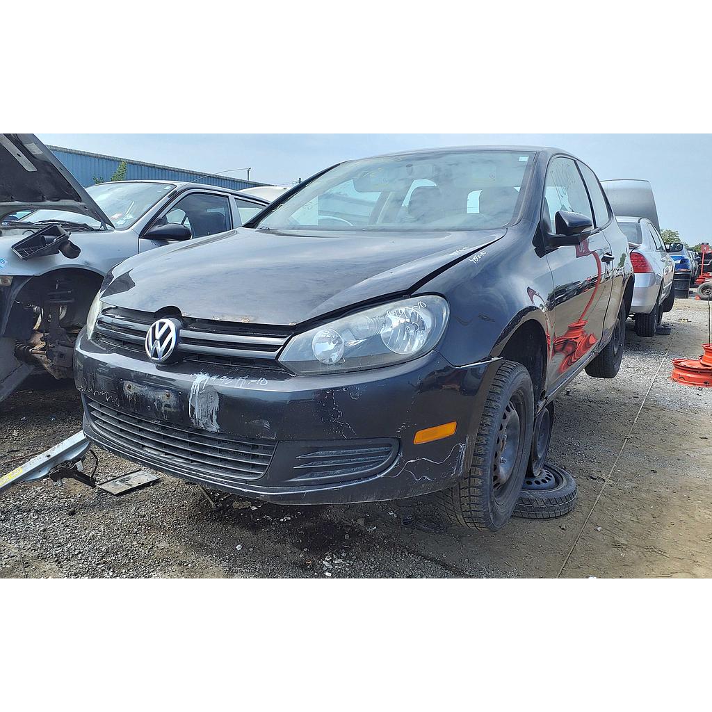 VOLKSWAGEN GOLF 2010