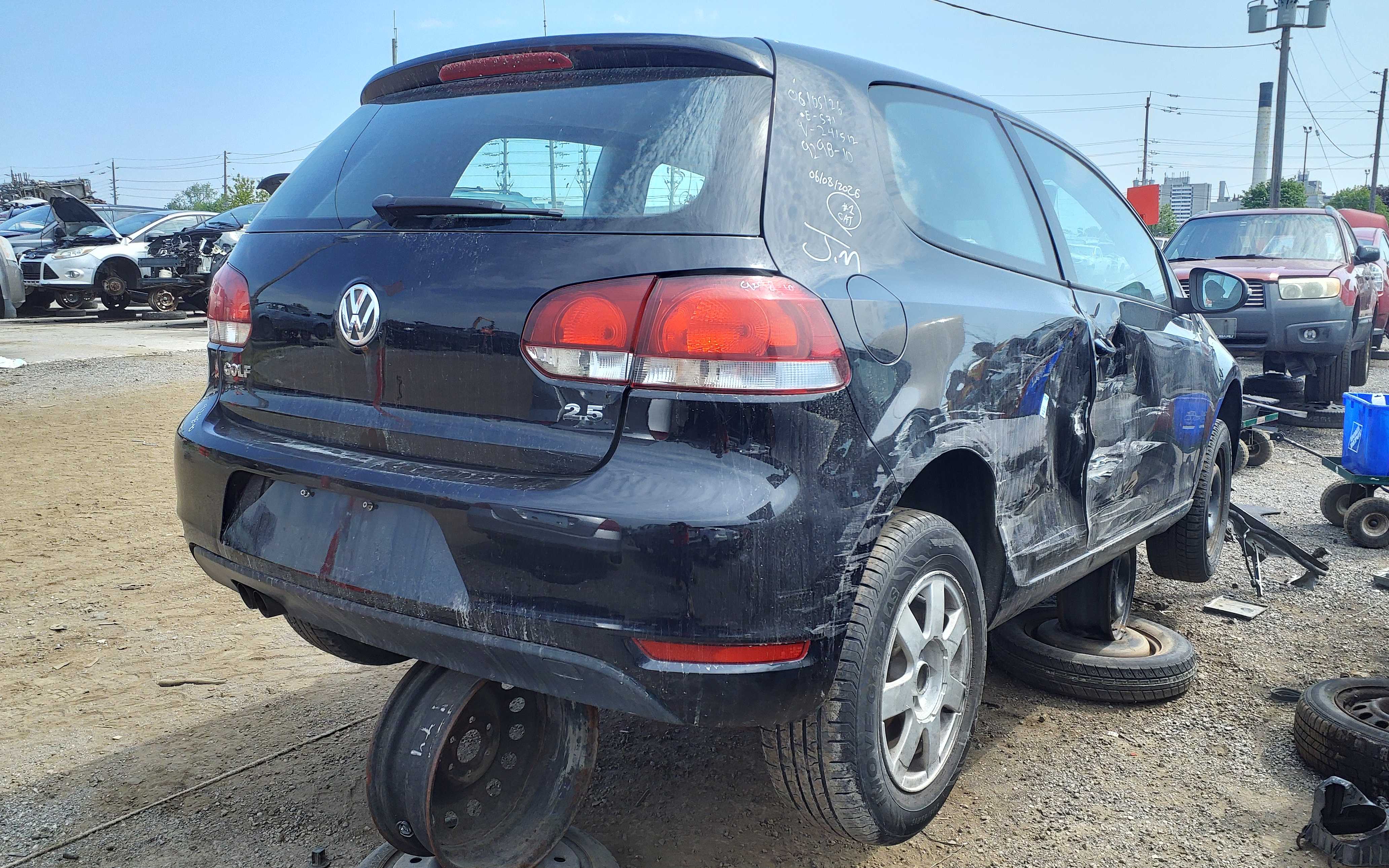 VOLKSWAGEN GOLF 2010
