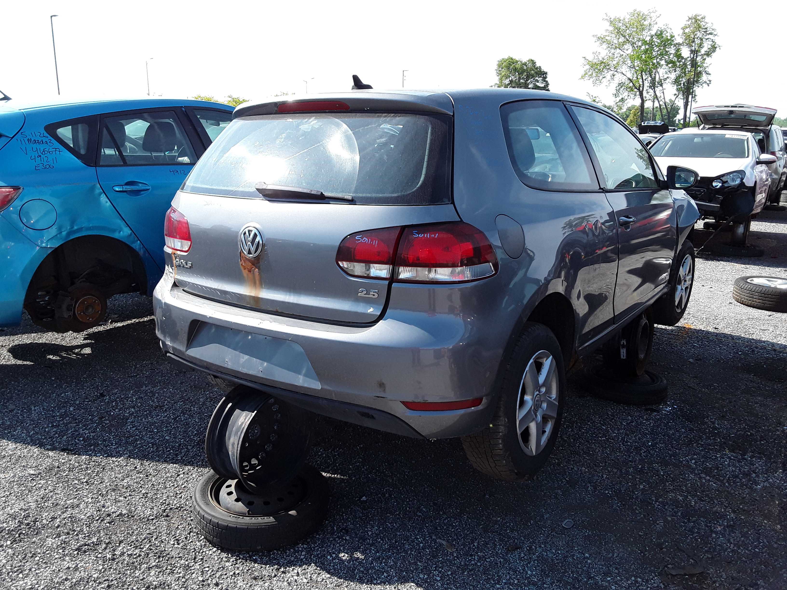 VOLKSWAGEN GOLF 2011