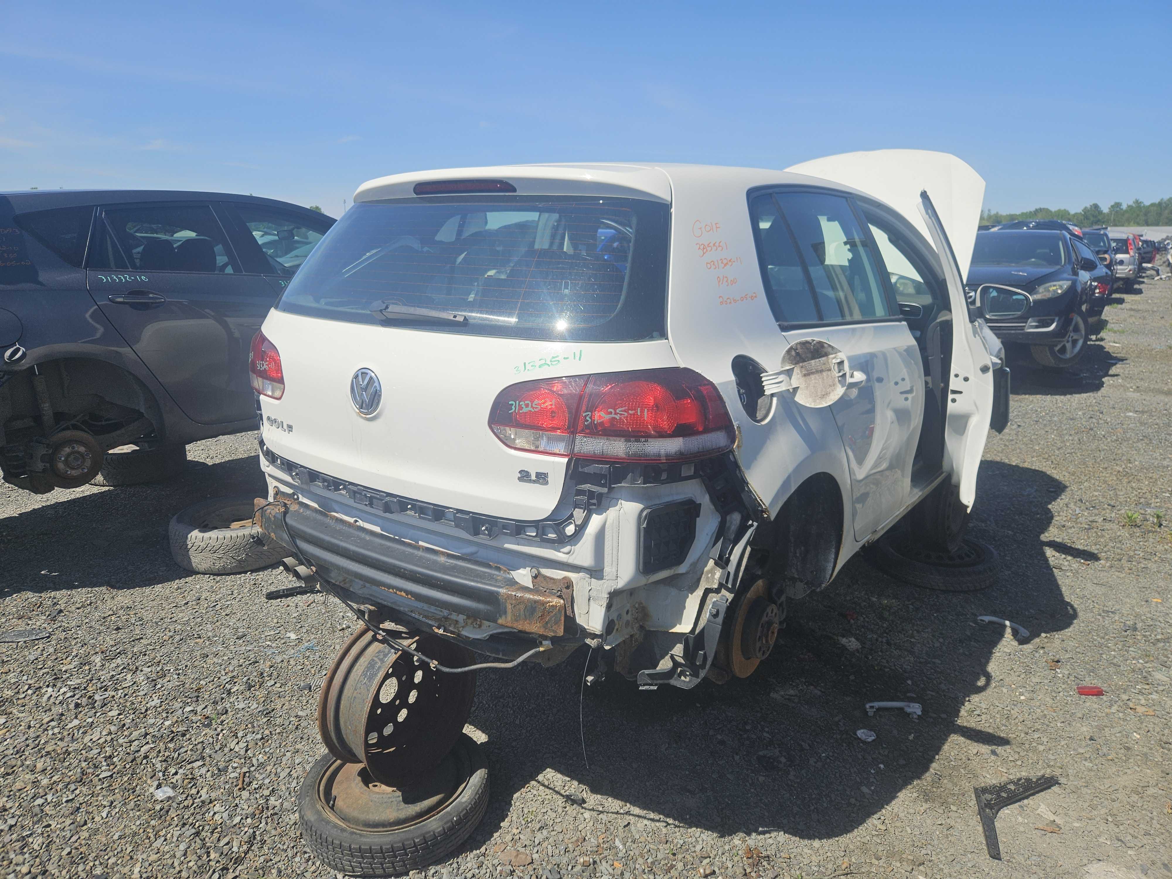 VOLKSWAGEN GOLF 2011