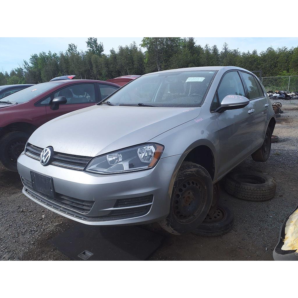 VOLKSWAGEN GOLF 2015