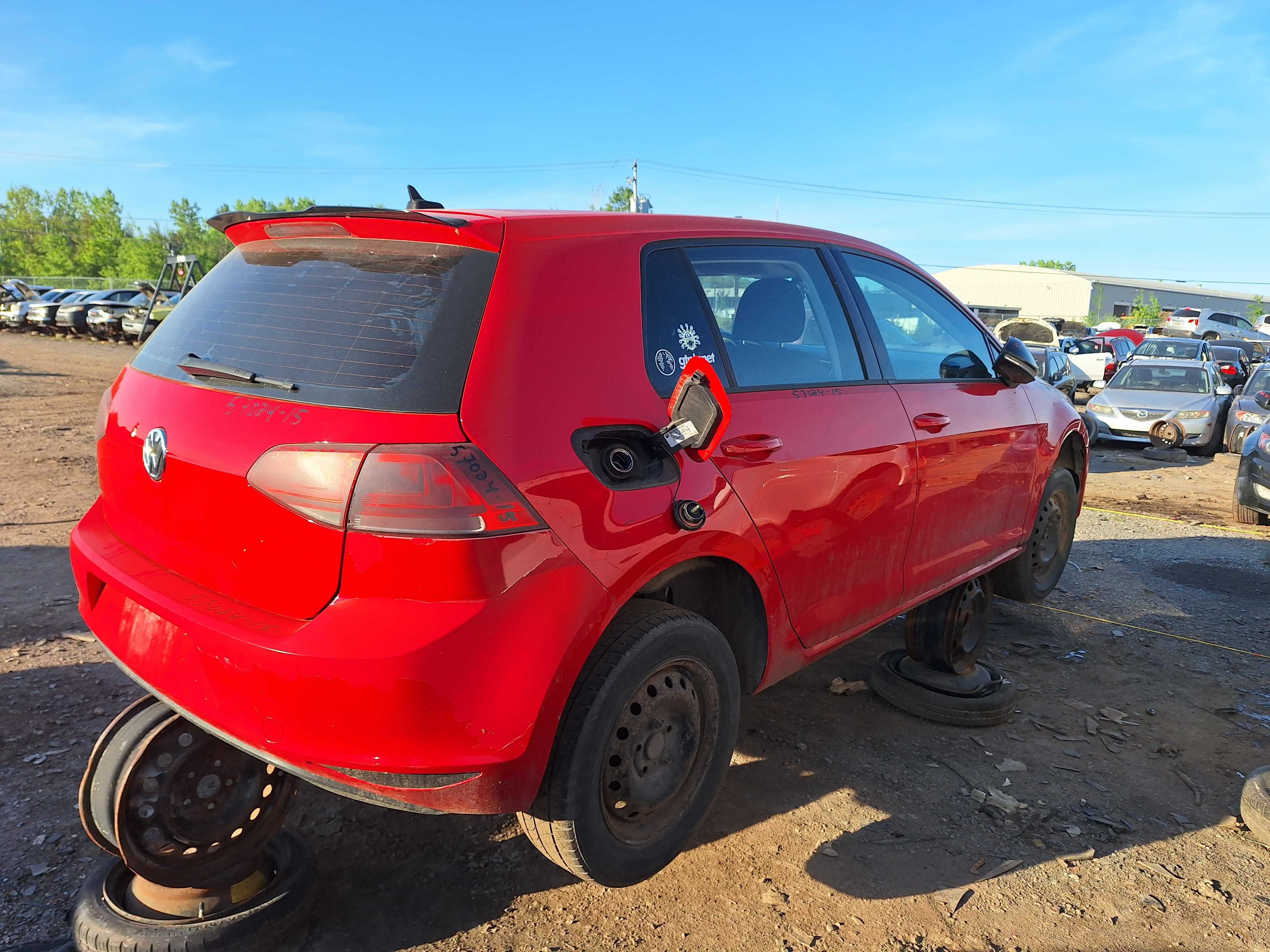 VOLKSWAGEN GOLF 2015