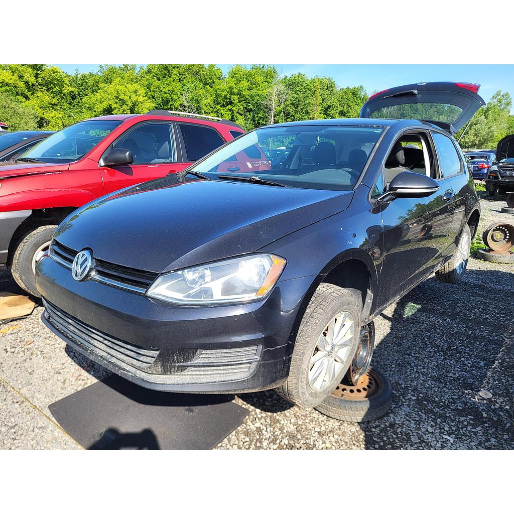 VOLKSWAGEN GOLF 2015