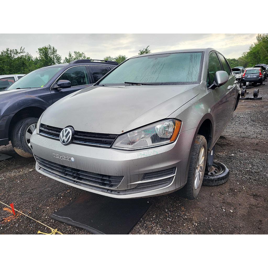 VOLKSWAGEN GOLF 2015