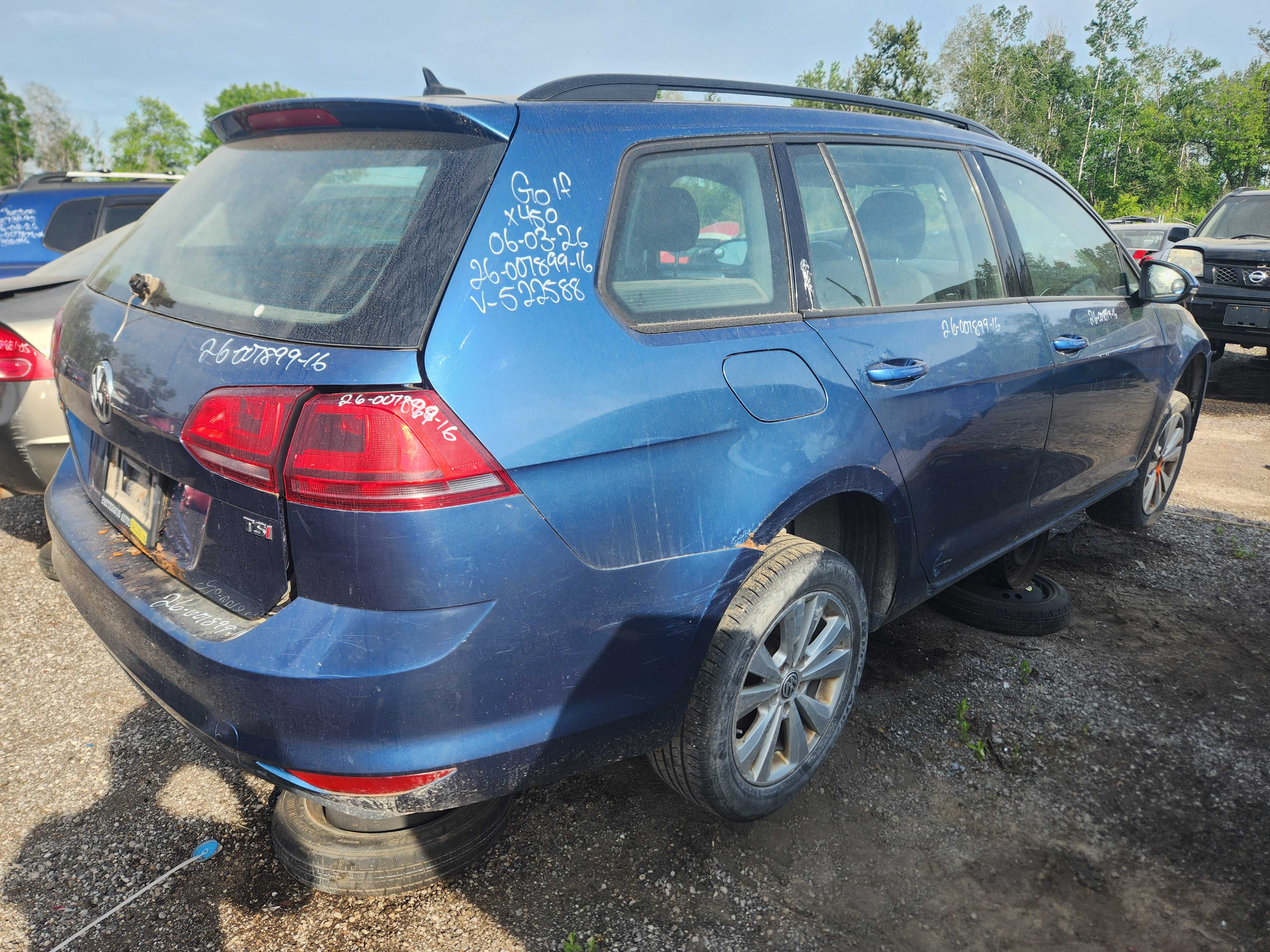 VOLKSWAGEN GOLF 2016