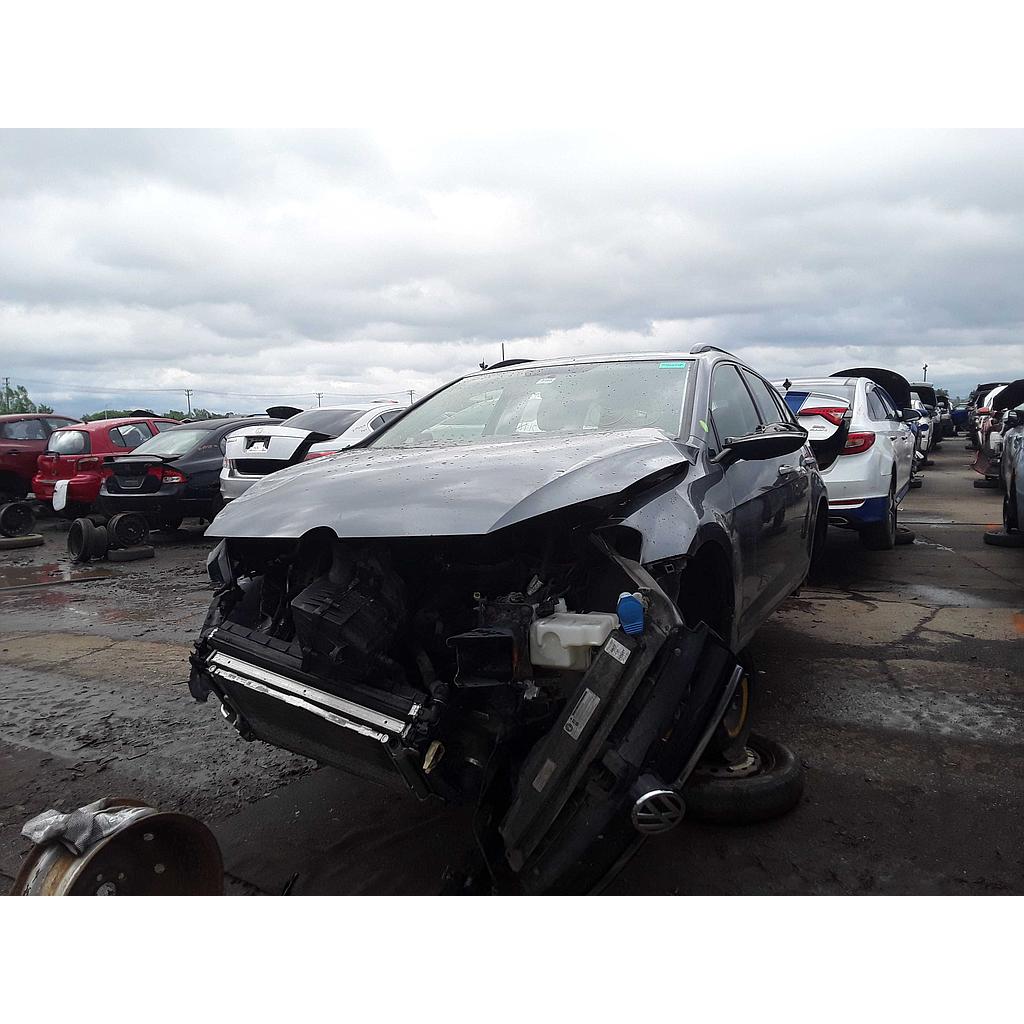 VOLKSWAGEN GOLF 2016
